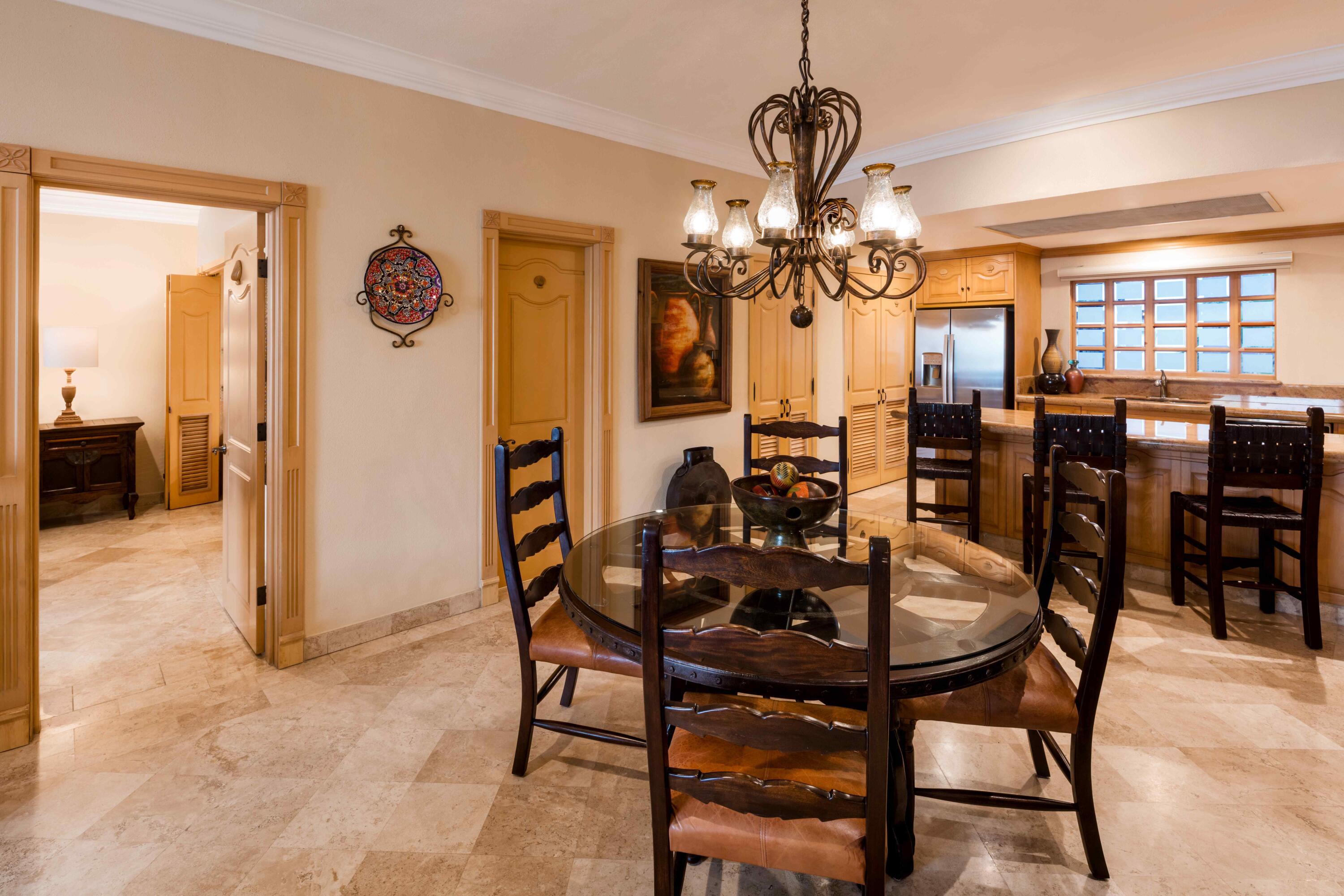 Villa La Estancia 3402-4