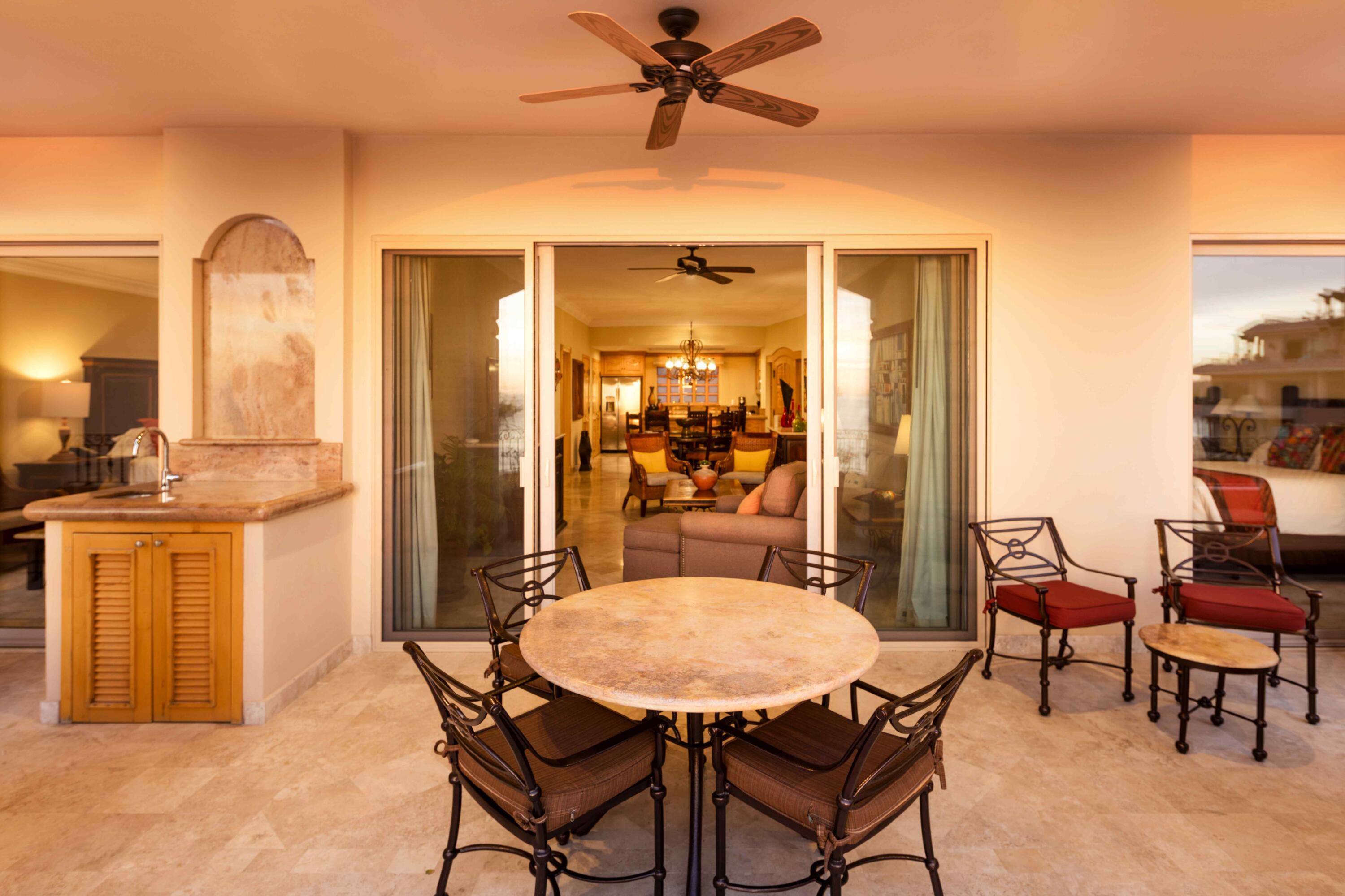 Villa La Estancia 3402-4
