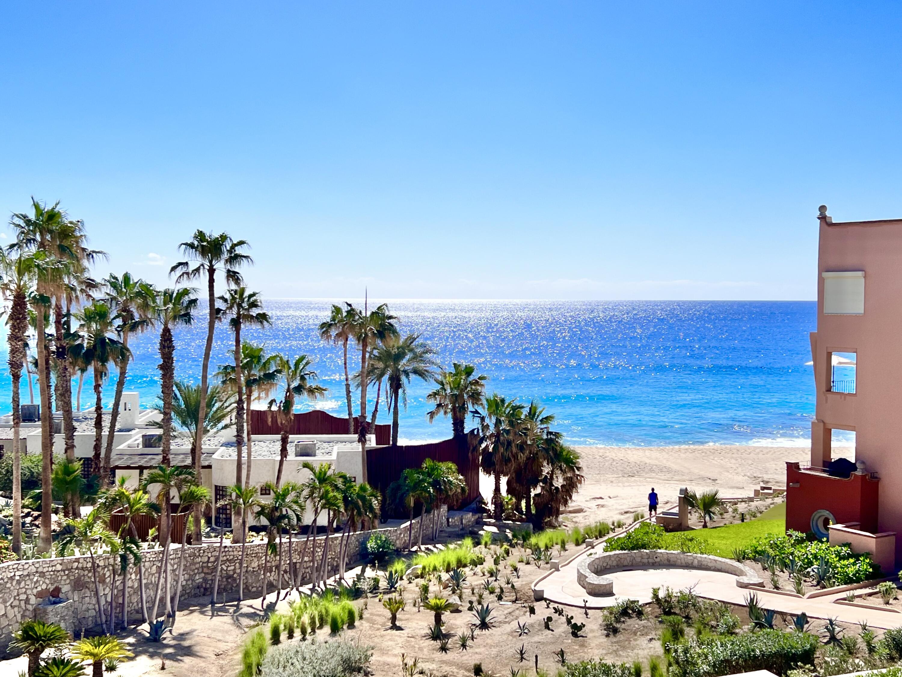 Penthouse Delfin 302 at Casa del Mar