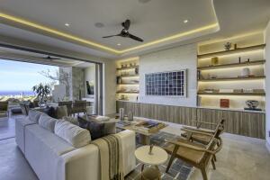 Solesta Luxury Residence 9C