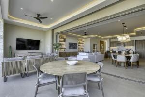 Solesta Luxury Residence 9C