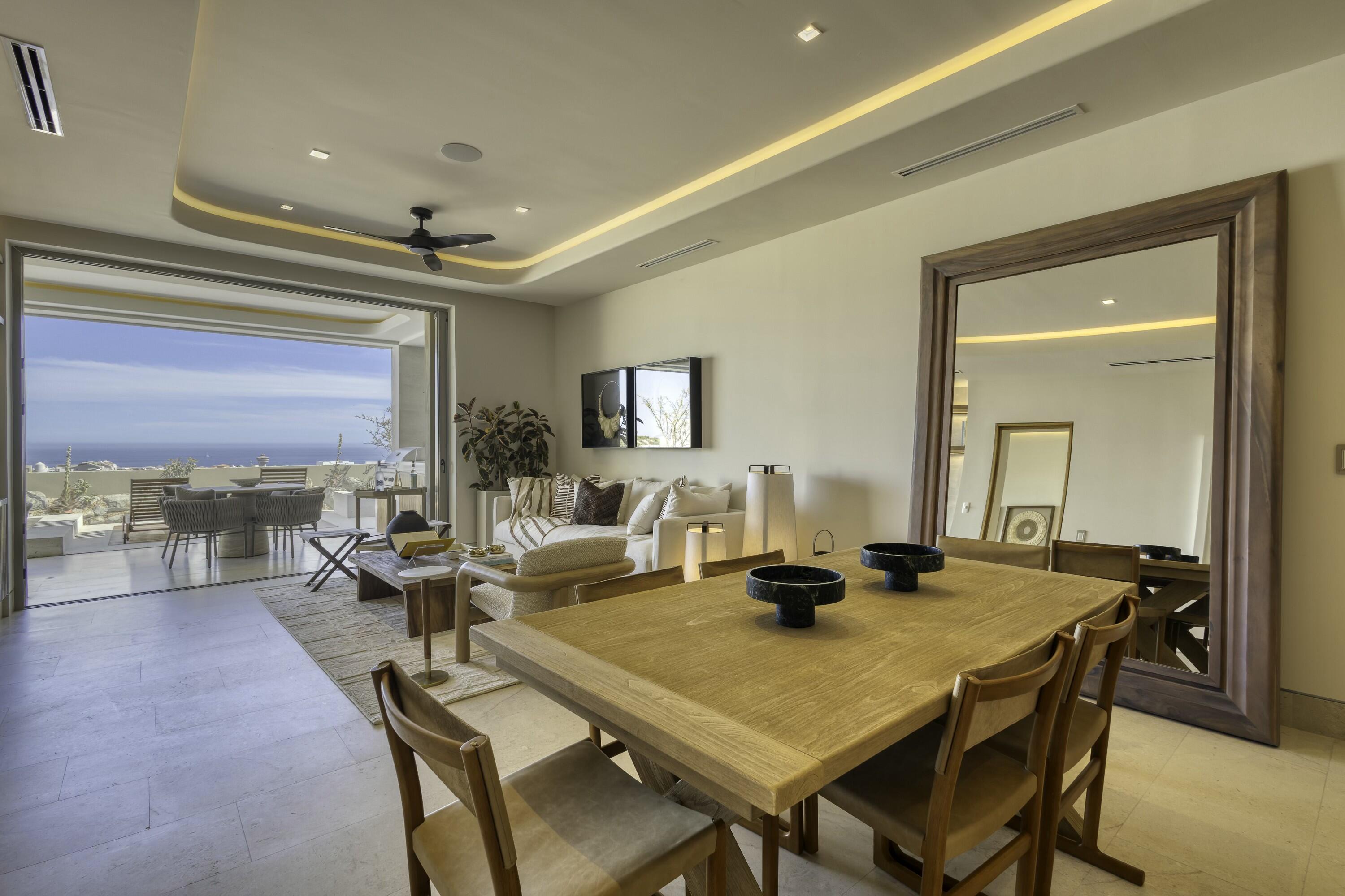 Solesta Luxury Residence 1F