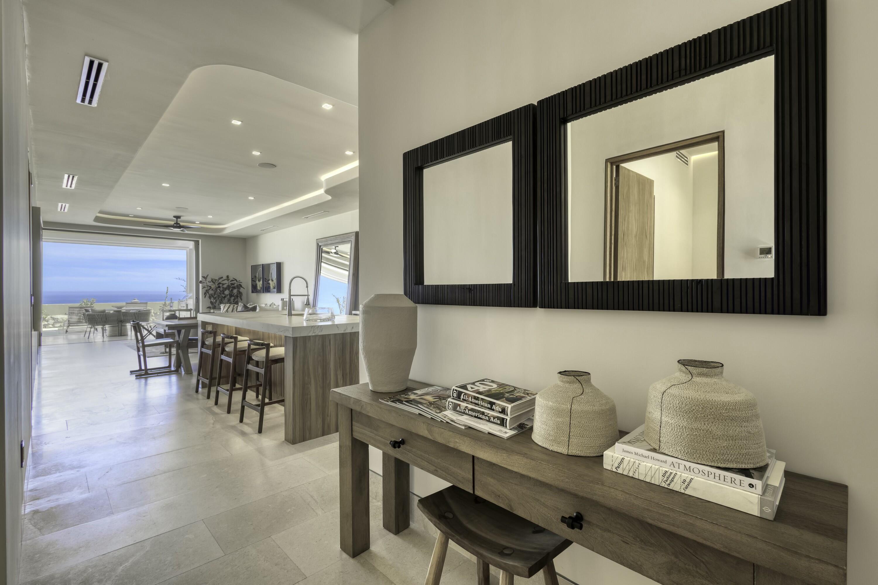 Solesta Luxury Residence 1F