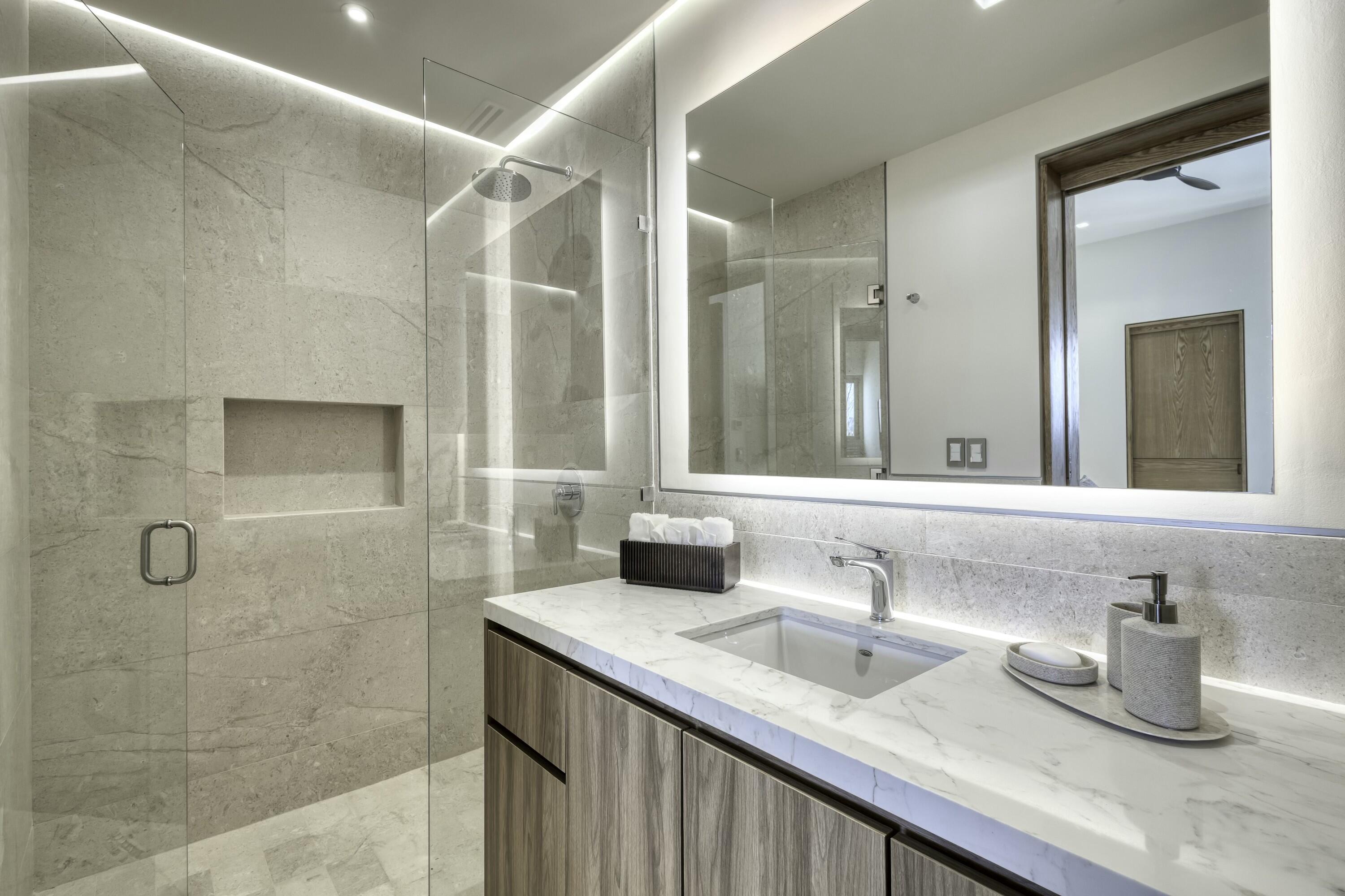 Solesta Luxury Residence 1F