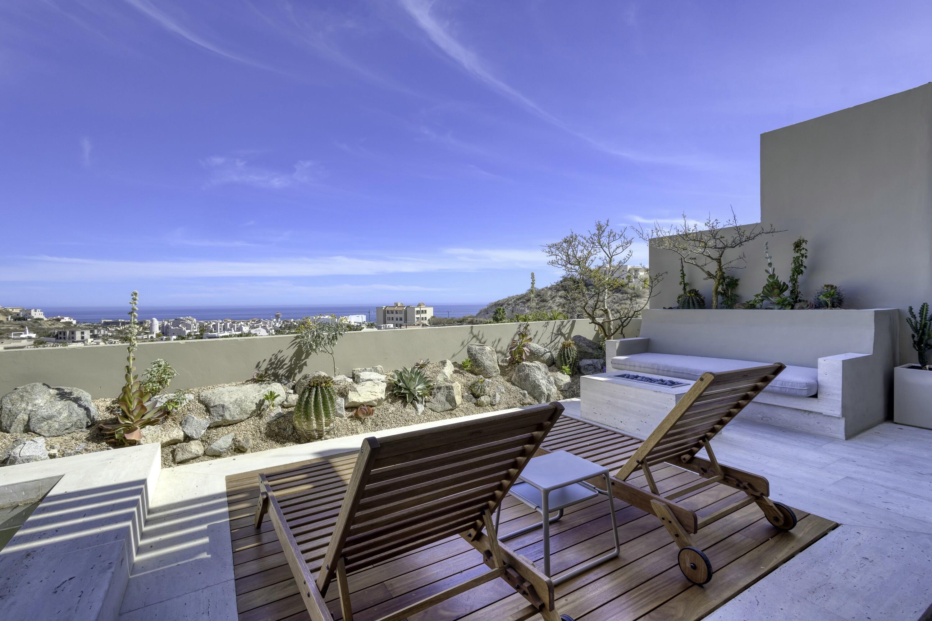 Solesta Luxury Residence 1F
