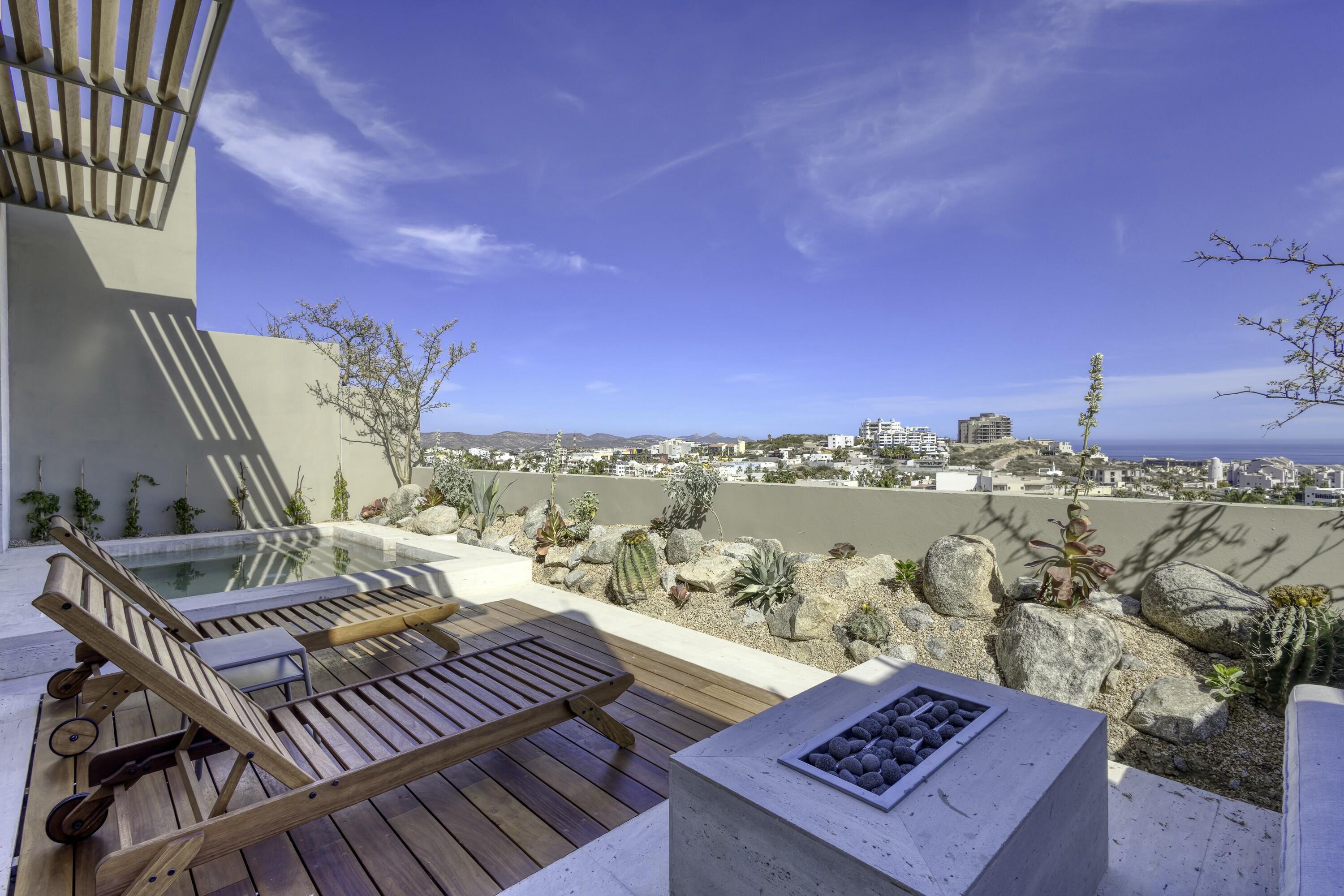 Solesta Luxury Residence 1F