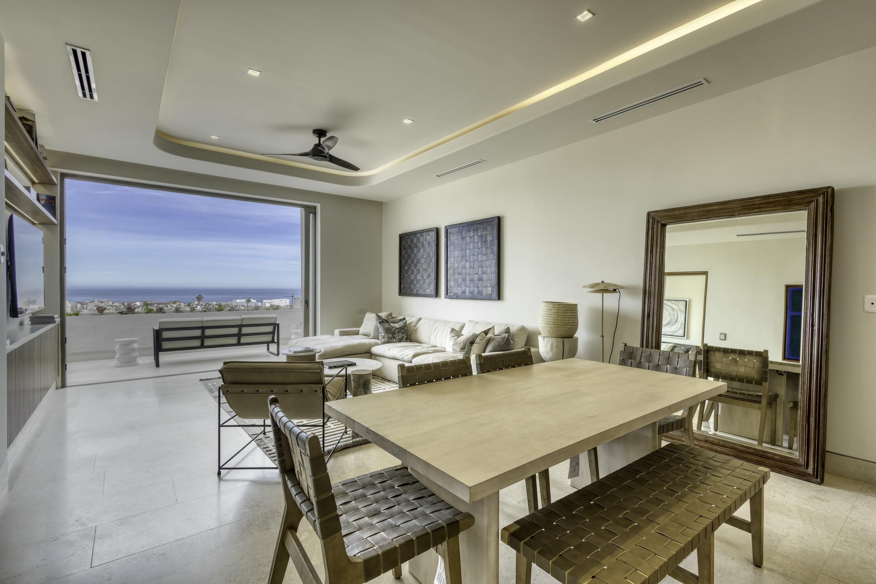 Solesta Luxury Residence 2F
