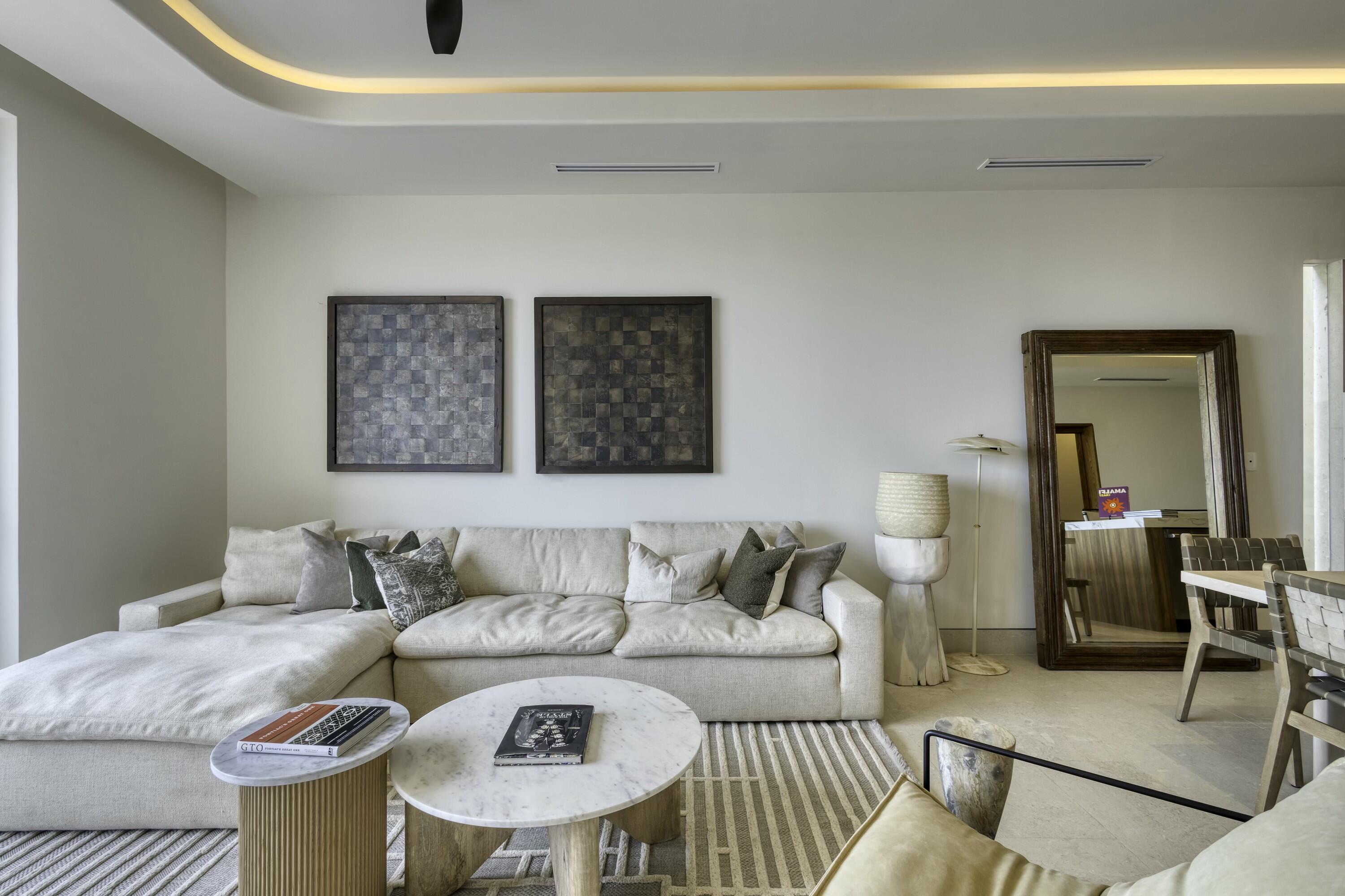 Solesta Luxury Residence 2F