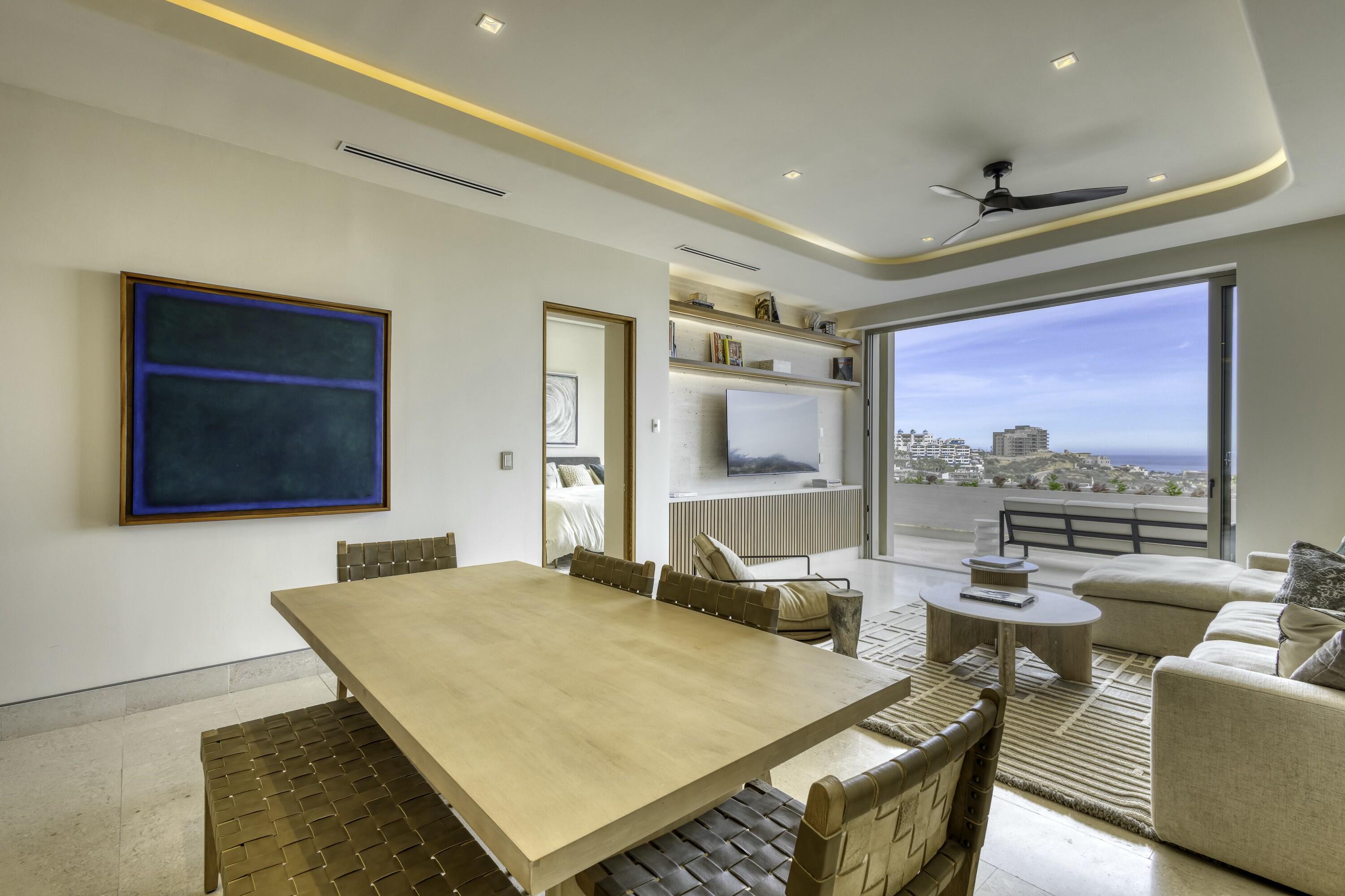 Solesta Luxury Residence 2F
