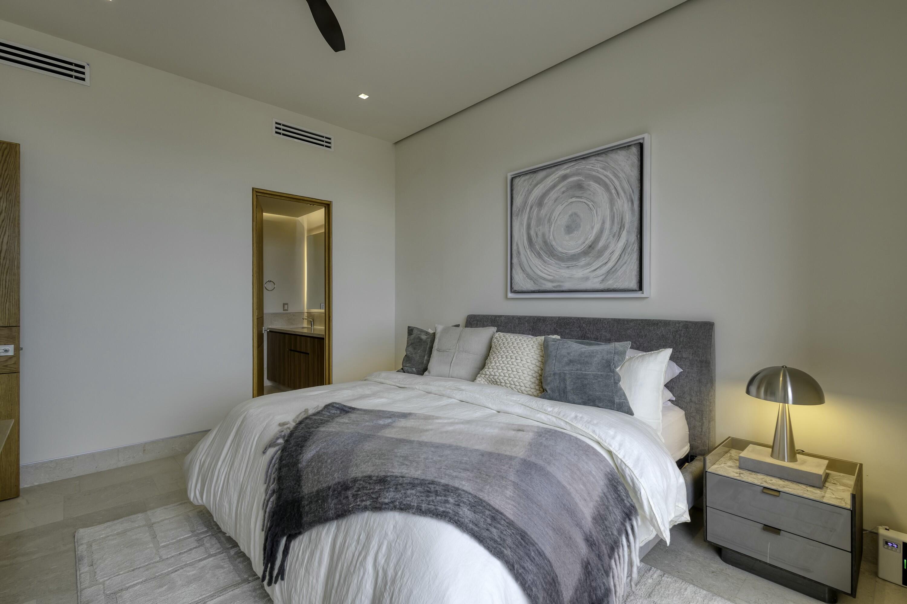 Solesta Luxury Residence 2F