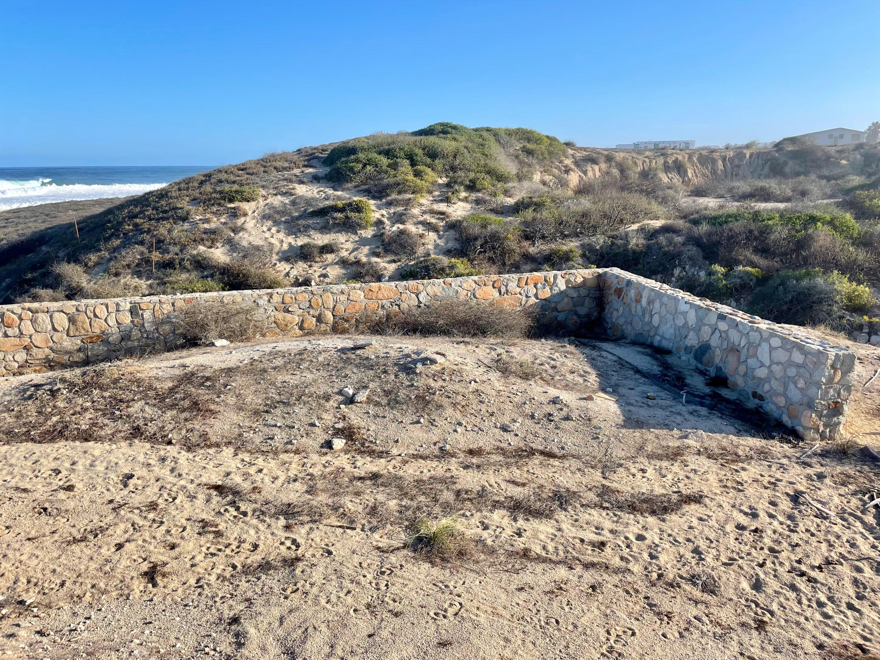 Vinorama Beachfront Lot 9