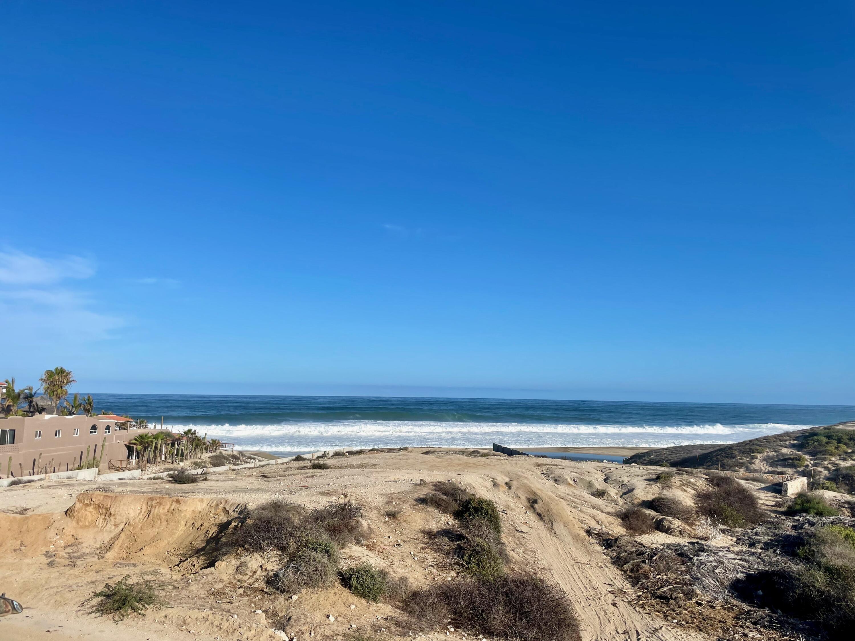 Vinorama Beachfront Lot 9