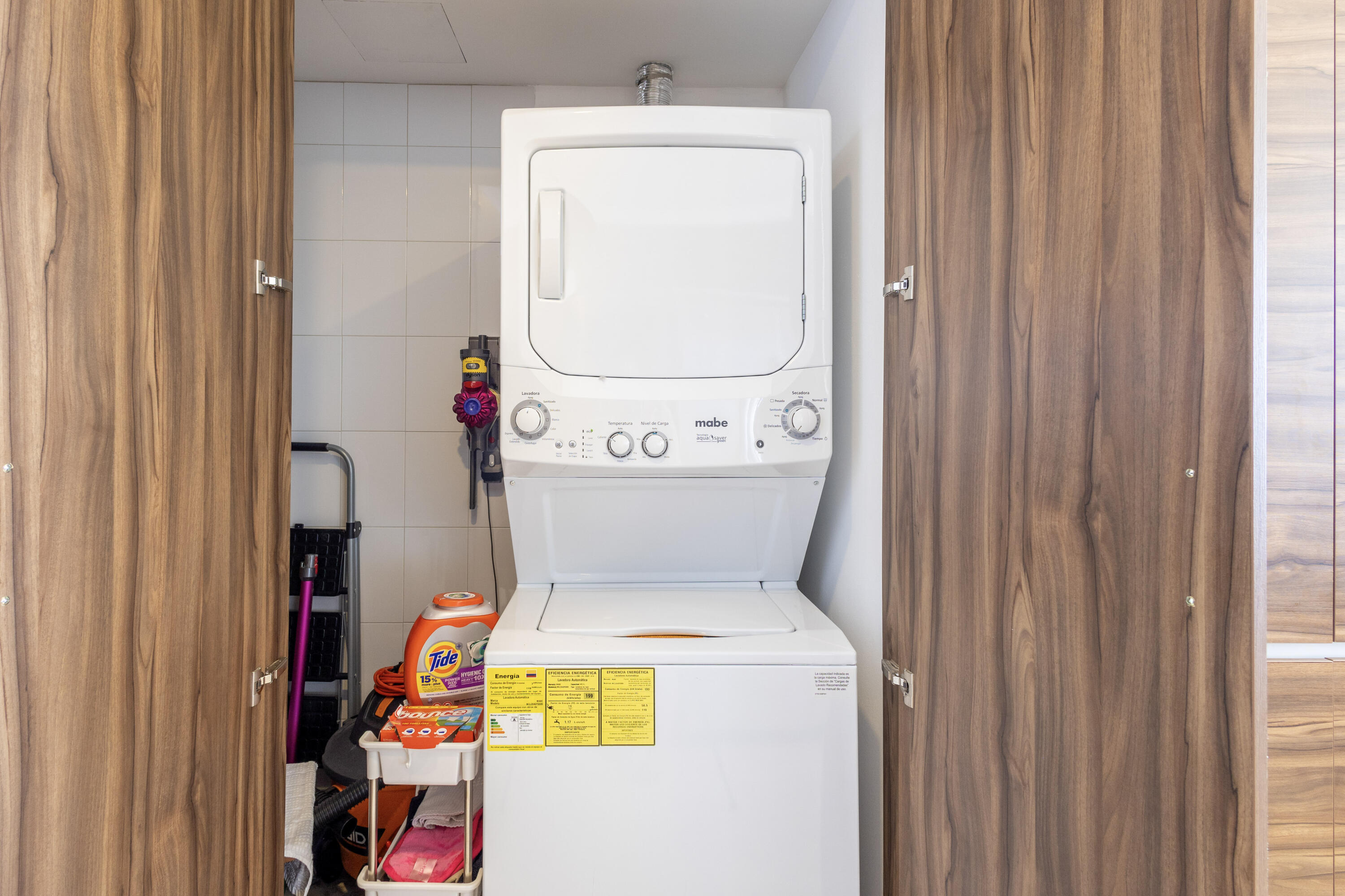 Solaria D102