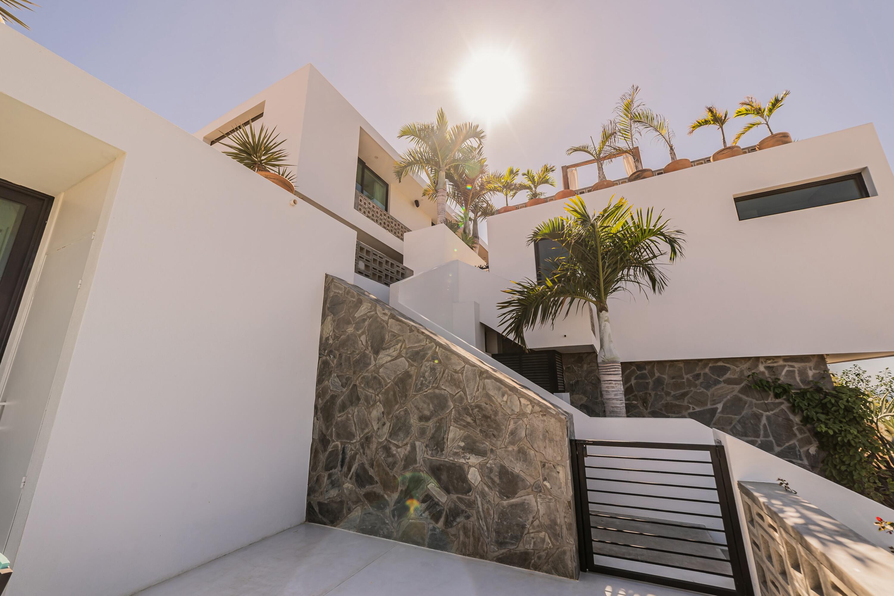 Villa Voladizo