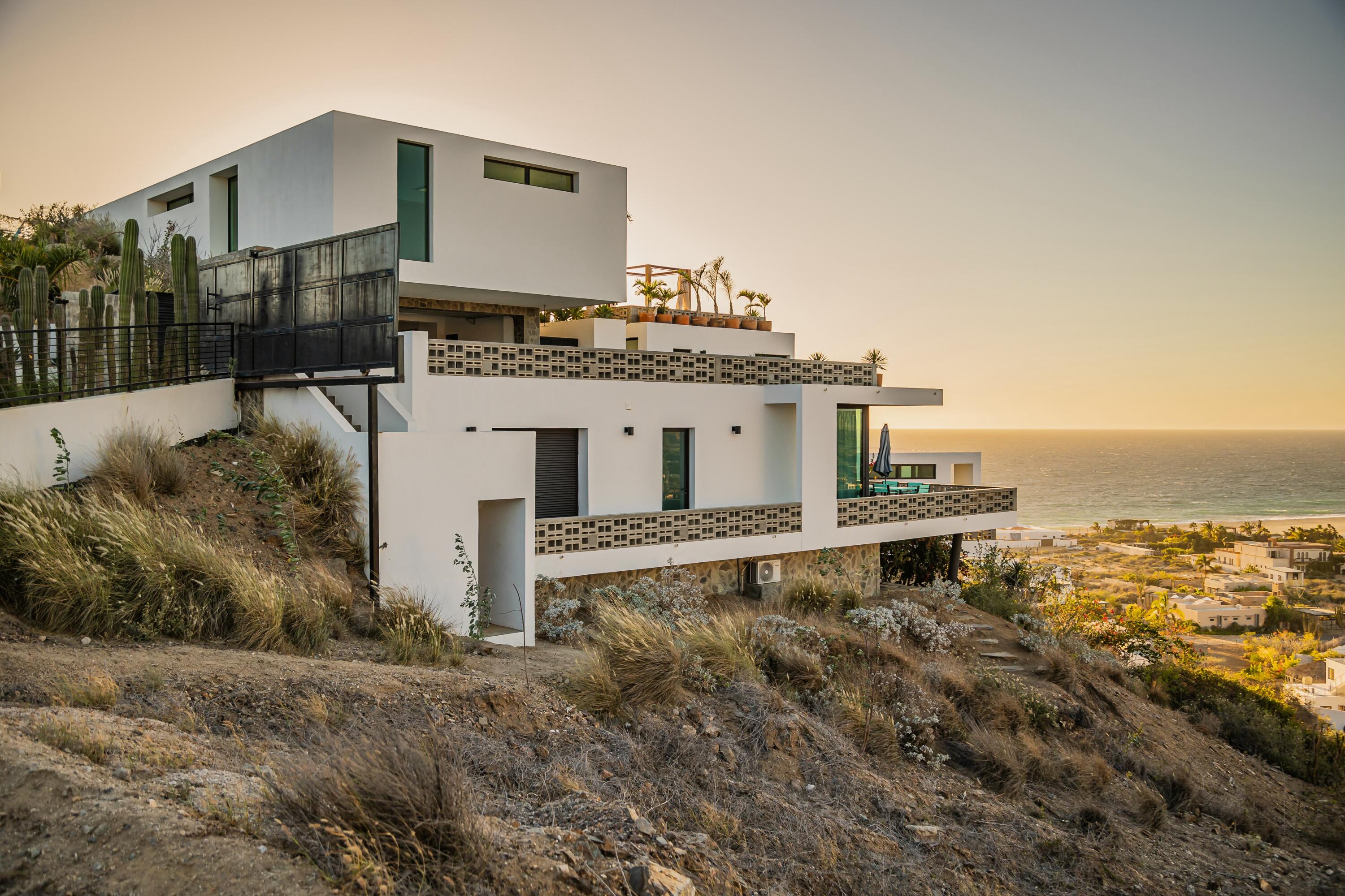 Villa Voladizo