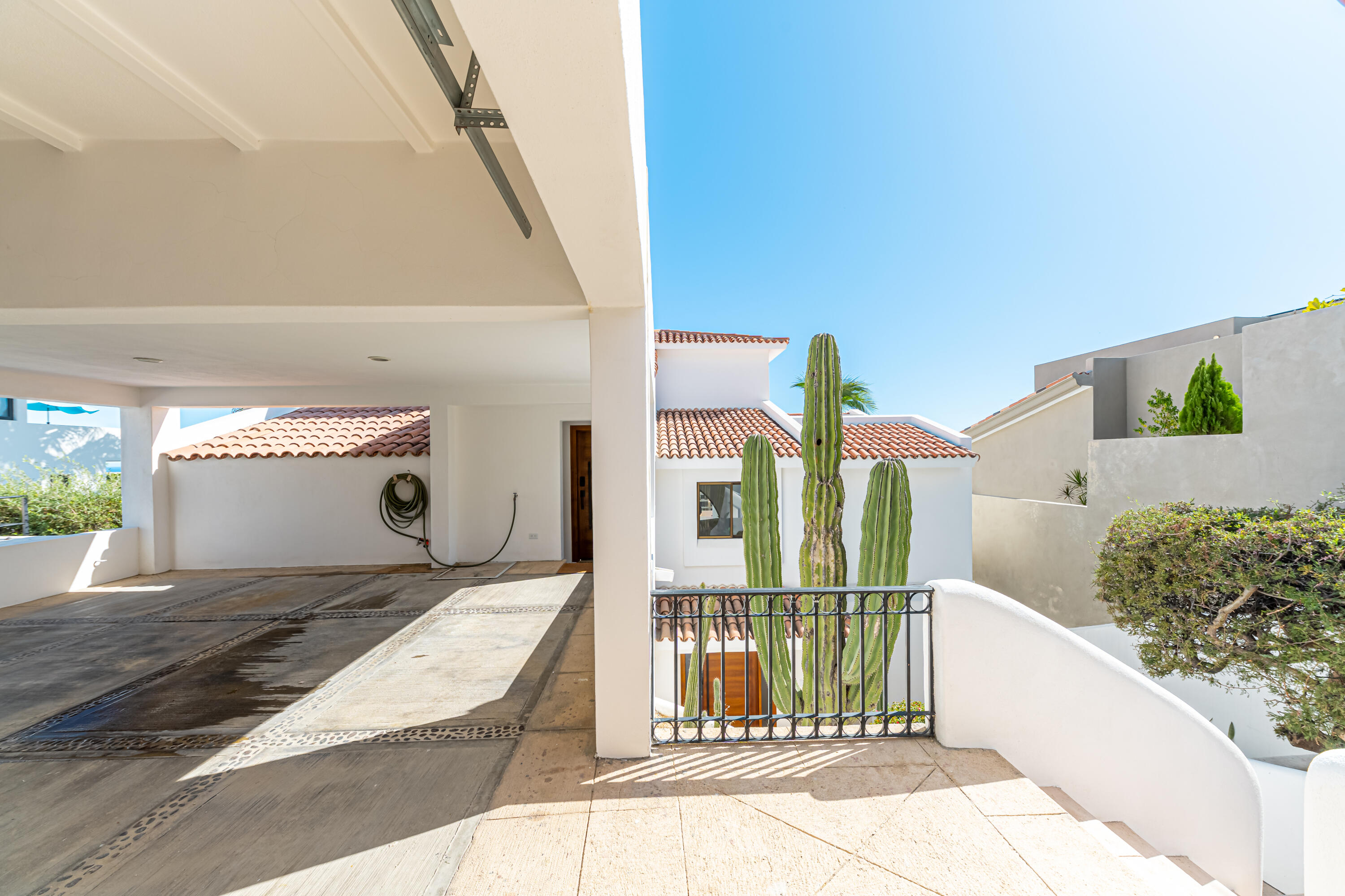 Casa 80 Paseo Finisterra