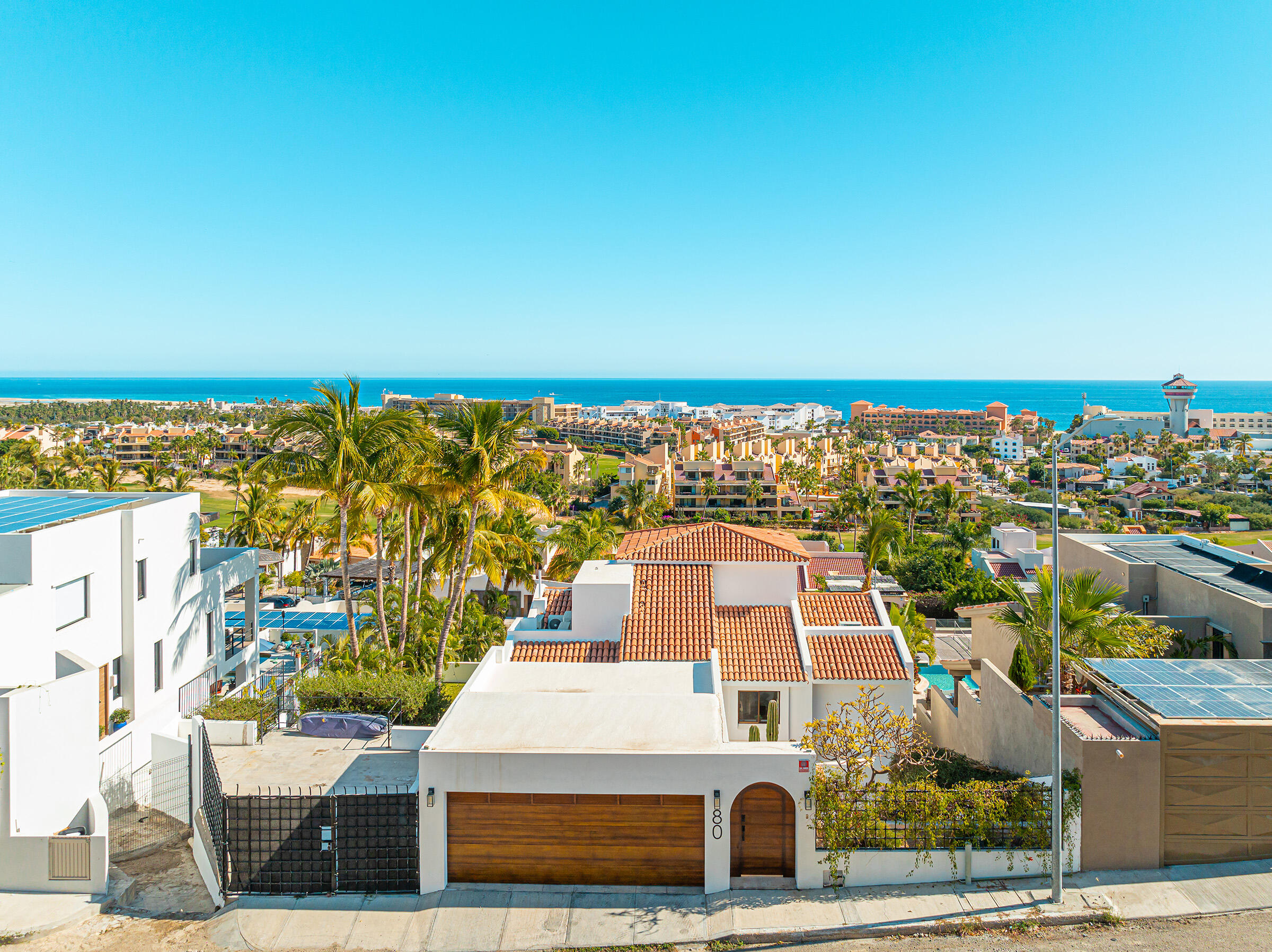 Casa 80 - Paseo Finisterra