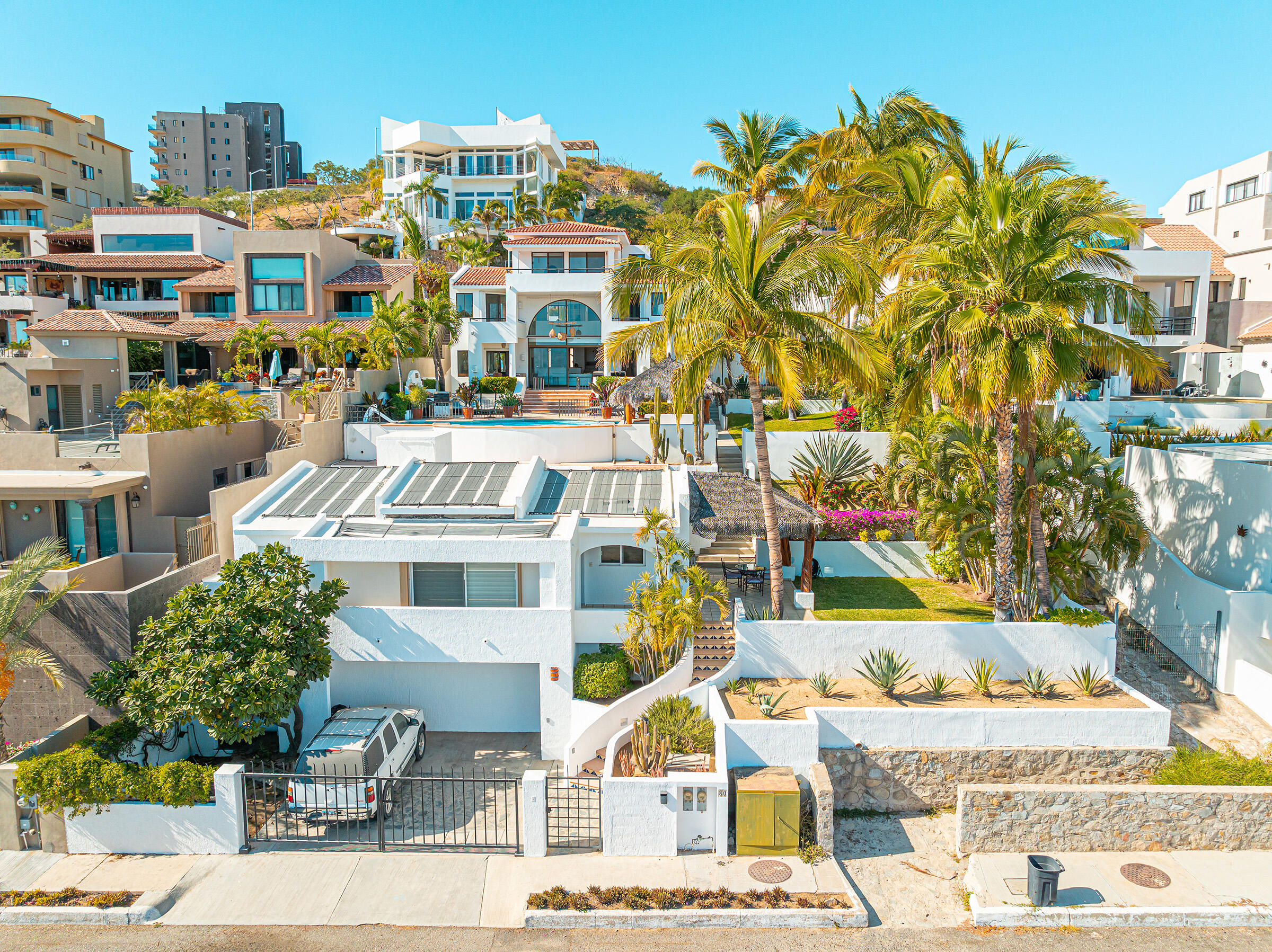 Casa 80 Paseo Finisterra