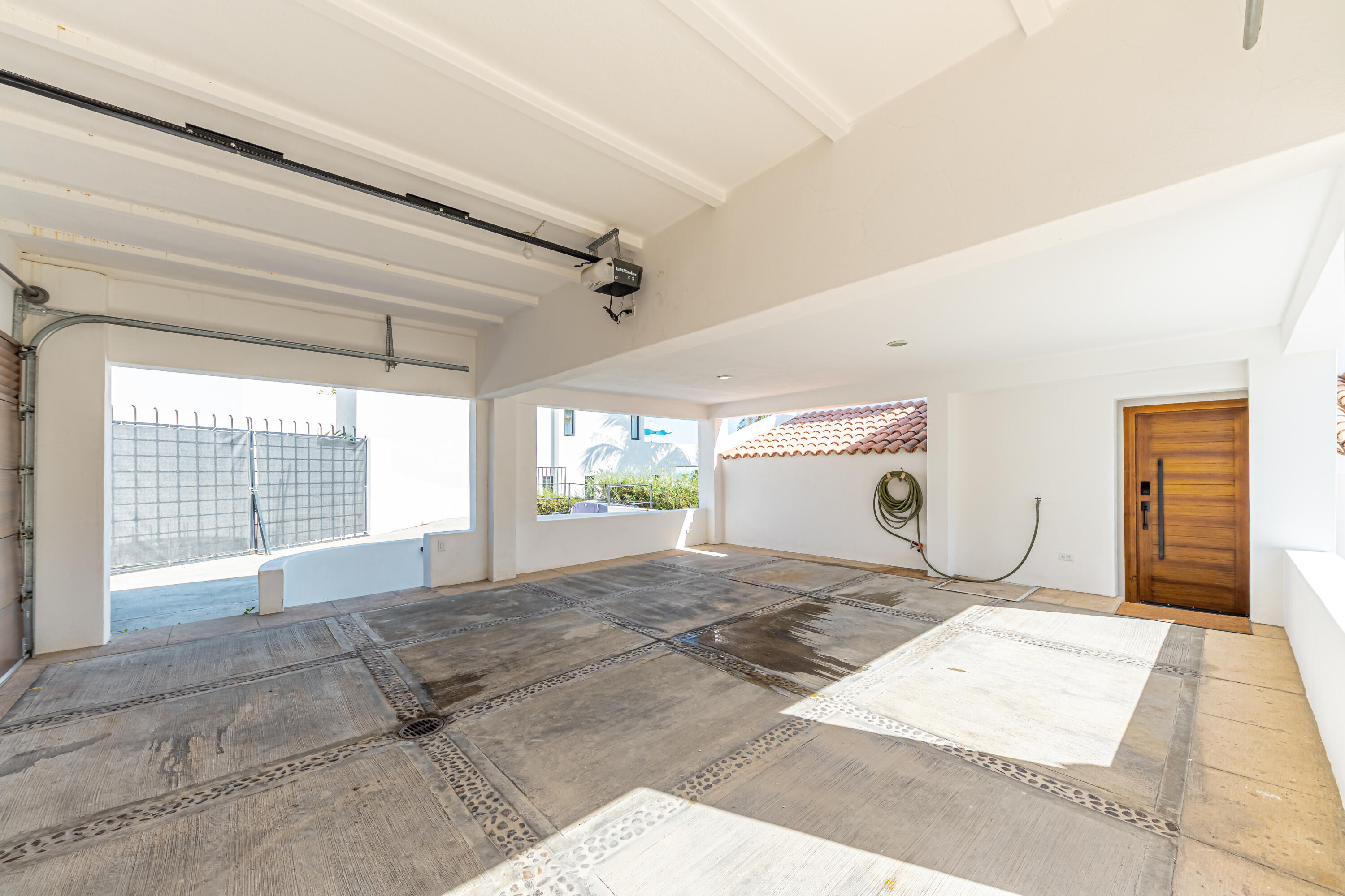 Casa 80 Paseo Finisterra