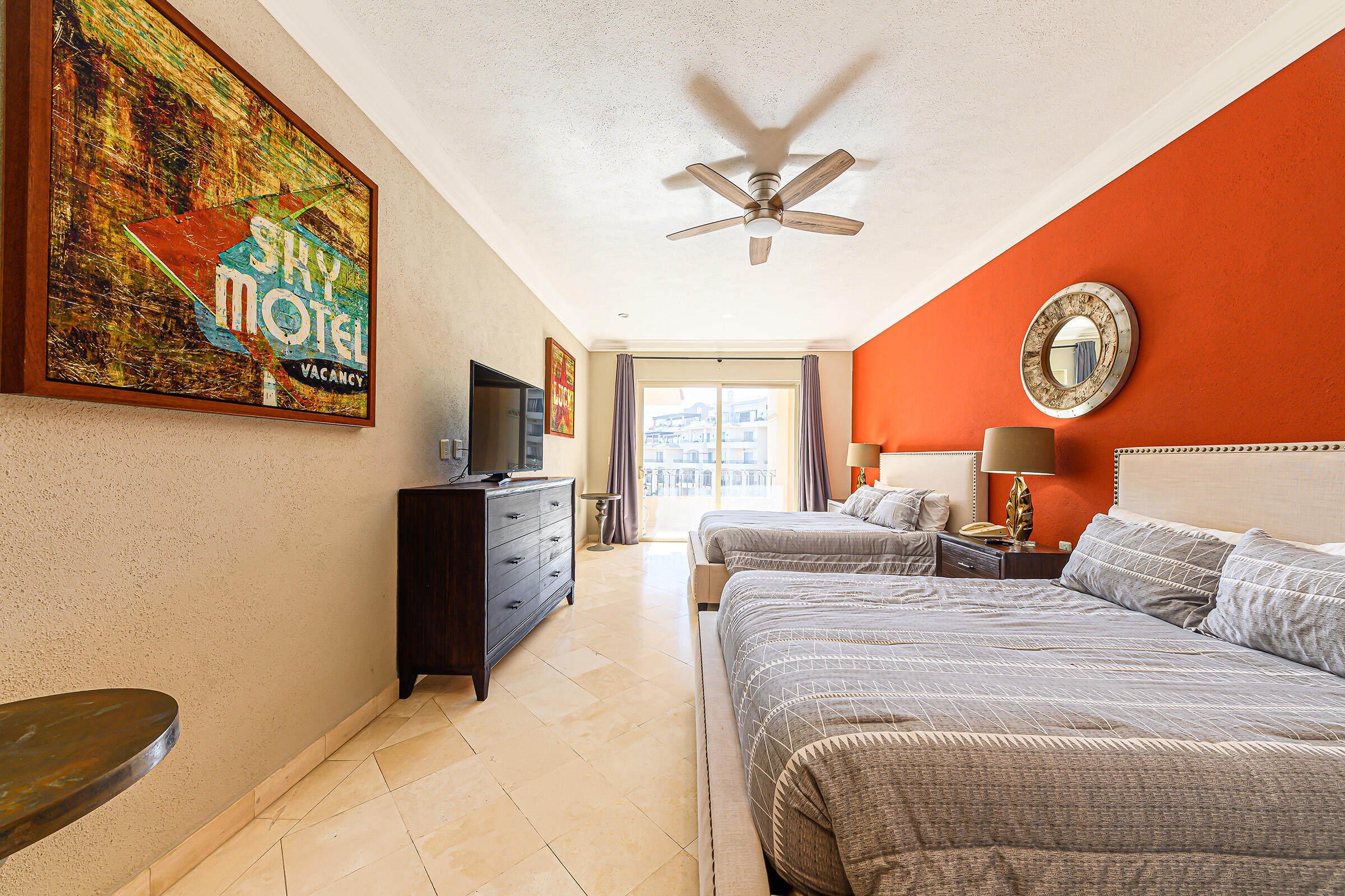 K.M. 5 Camino Viejo a San Jose, Villa La Estancia