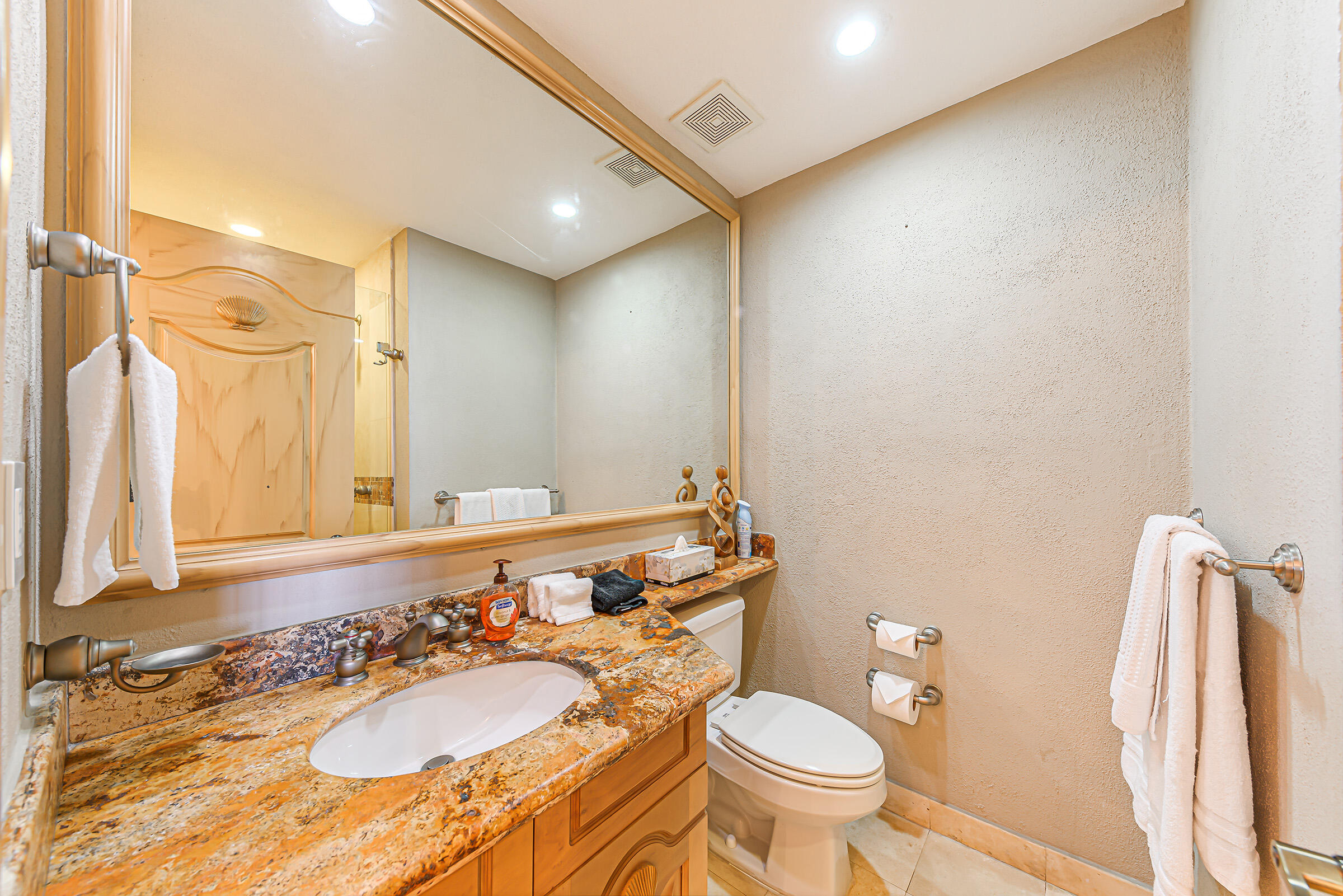 K.M. 5 Camino Viejo a San Jose, Villa La Estancia