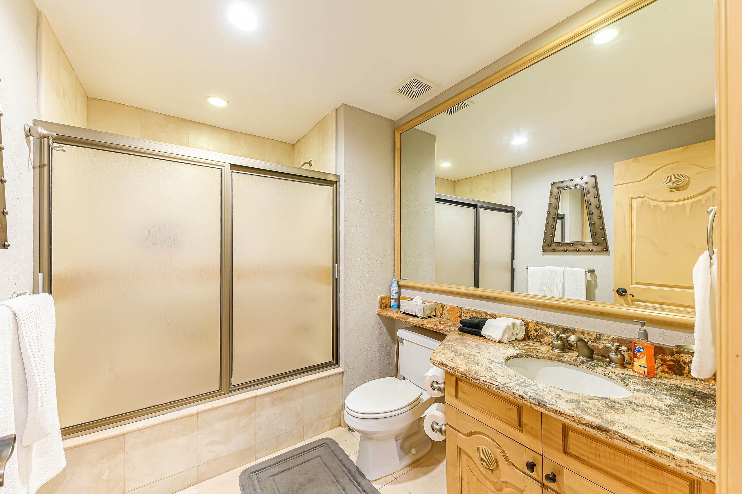 K.M. 5 Camino Viejo a San Jose, Villa La Estancia