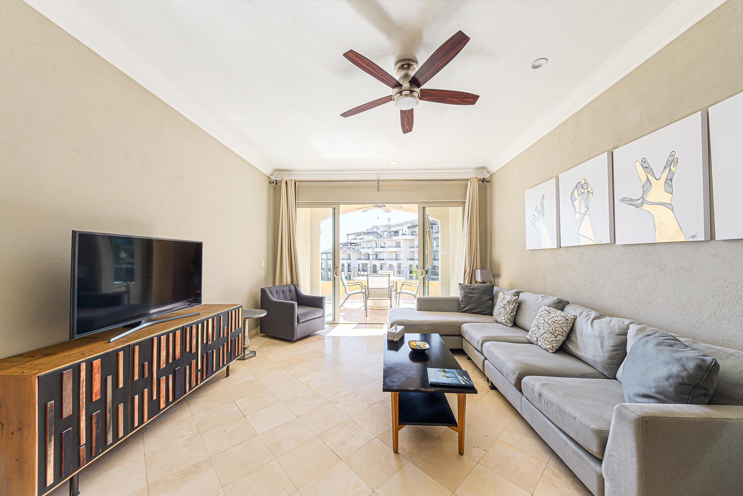 K.M. 5 Camino Viejo a San Jose, Villa La Estancia