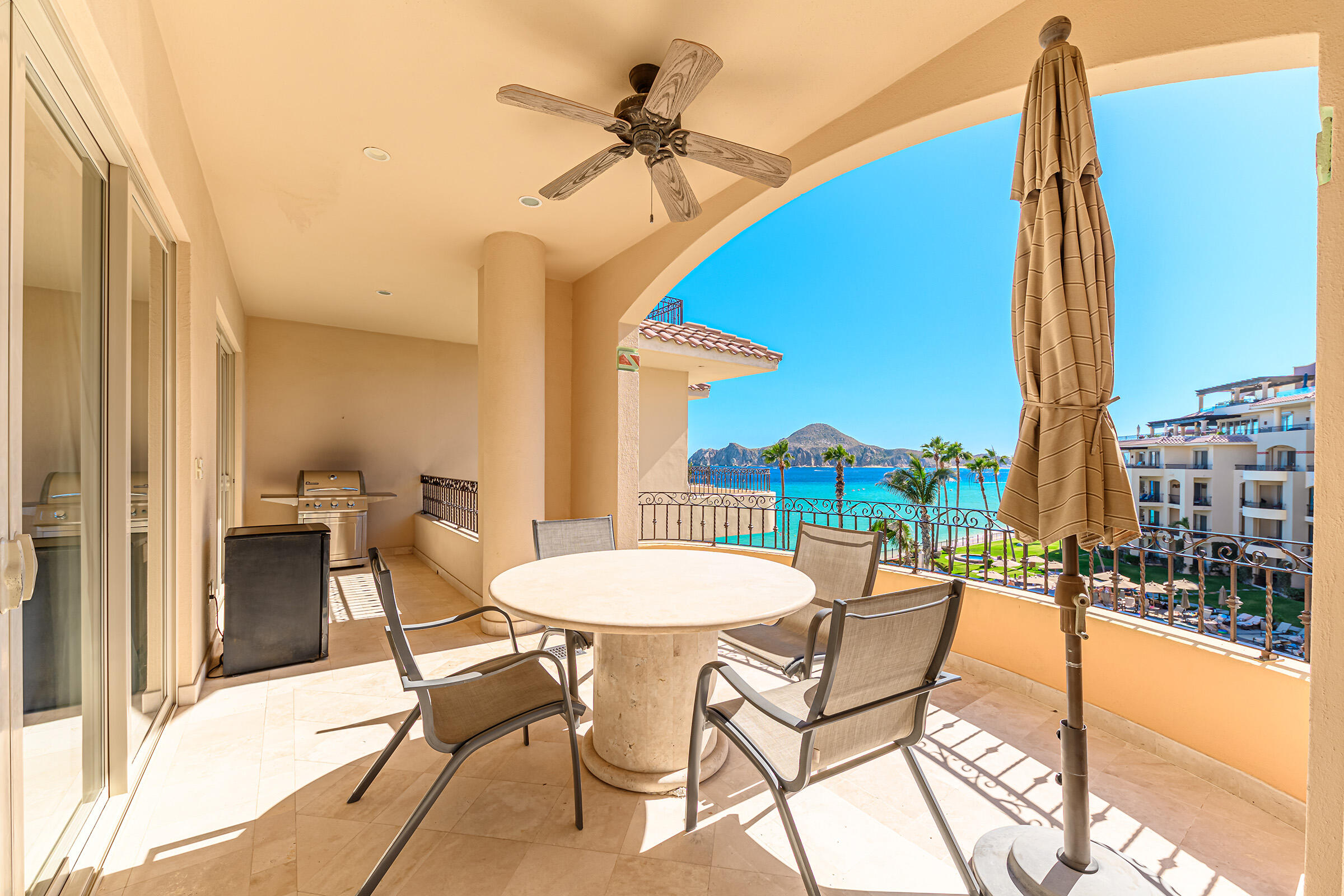 K.M. 5 Camino Viejo a San Jose, Villa La Estancia