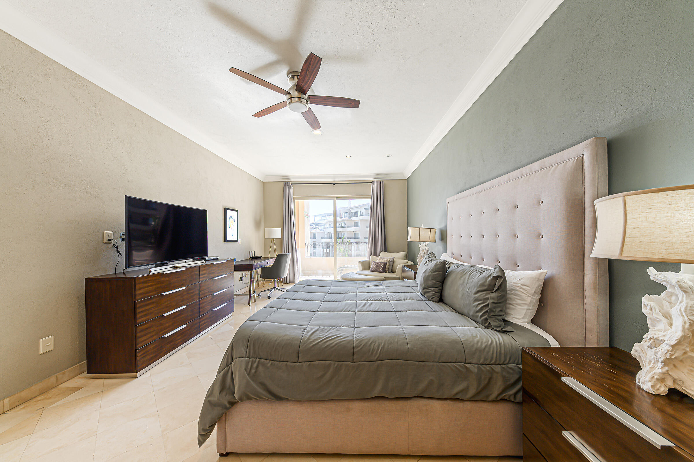 K.M. 5 Camino Viejo a San Jose, Villa La Estancia