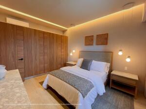 Costarena Penthouse C302