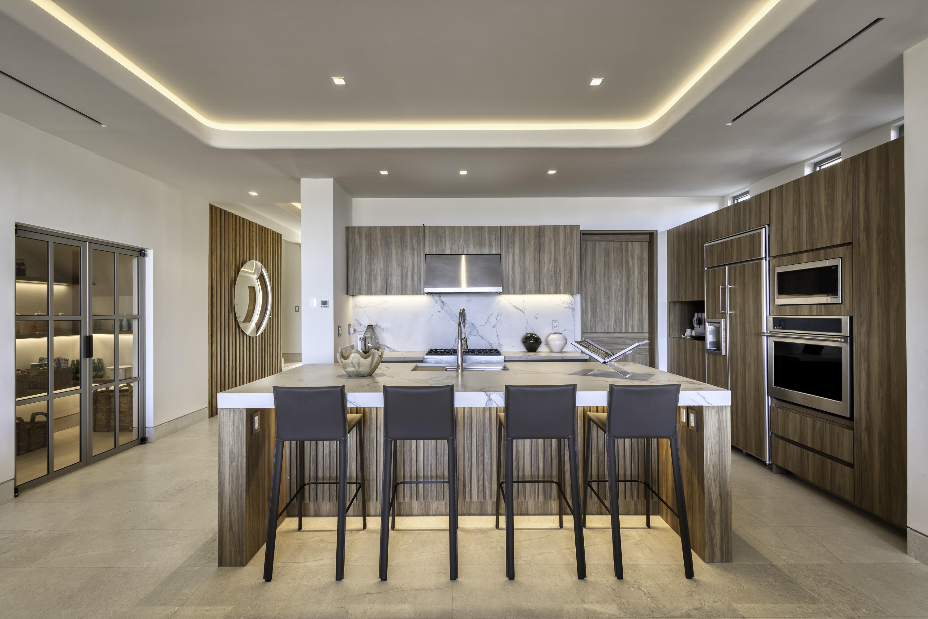 Solesta Luxury Residence 22F