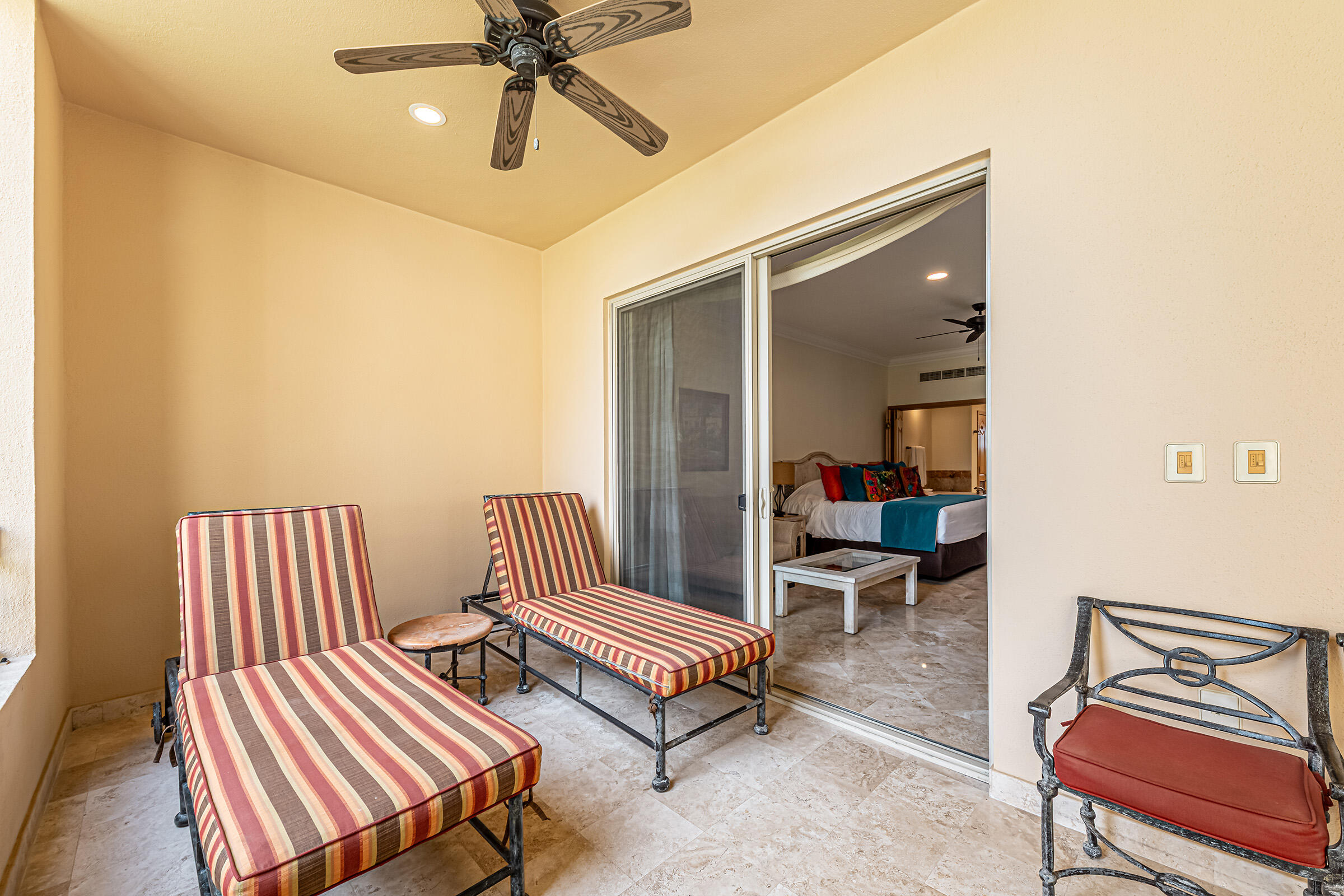 Villa La Estancia 2301