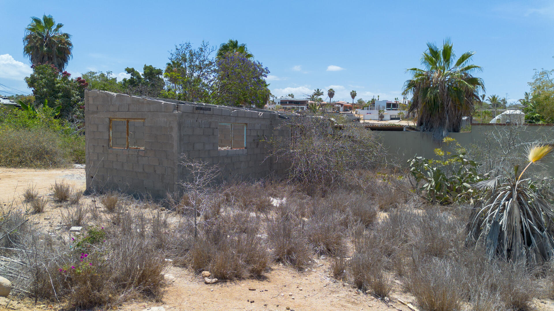 Brisas Fixer Upper