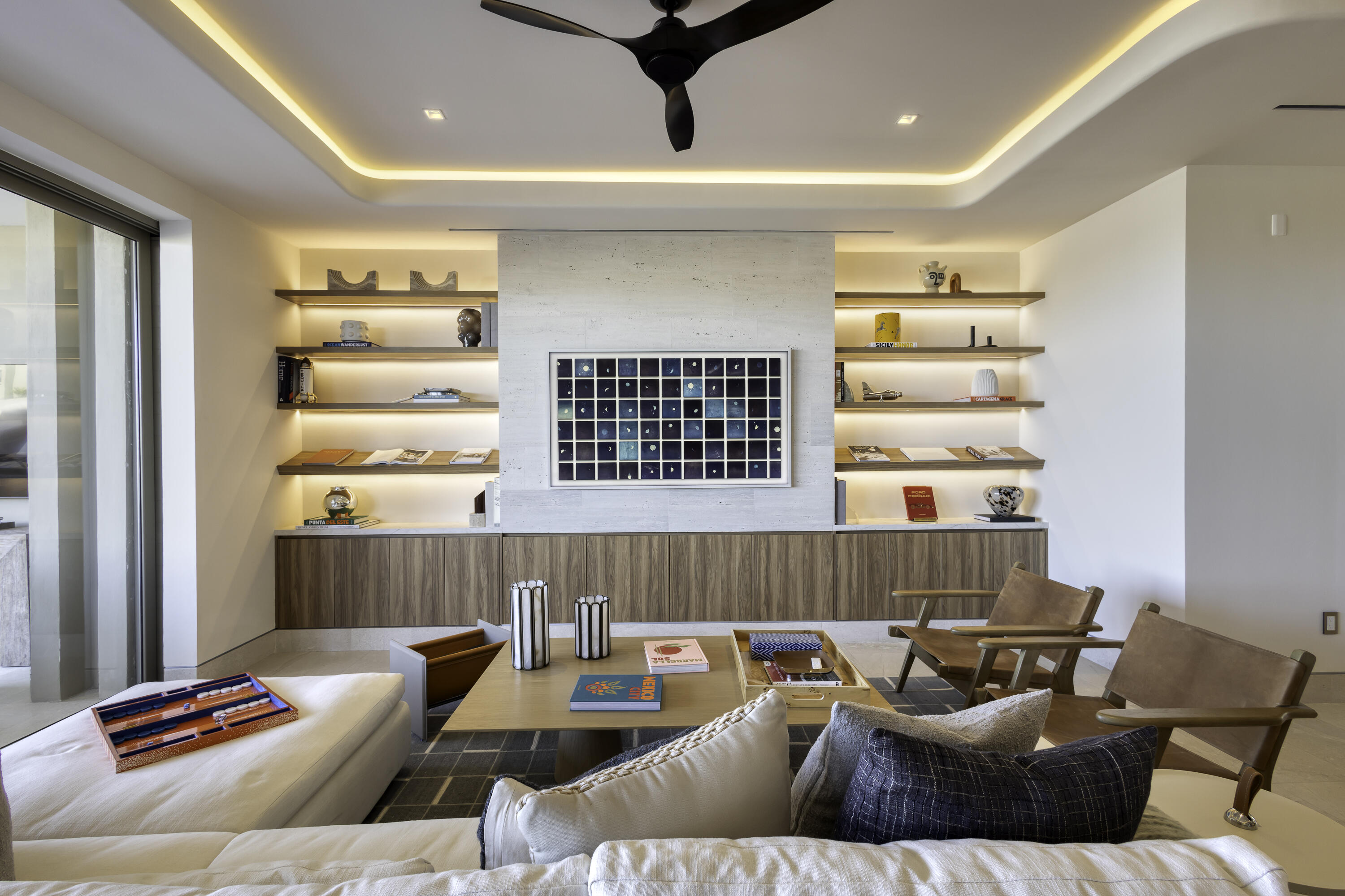 Solesta Luxury Residence 24F