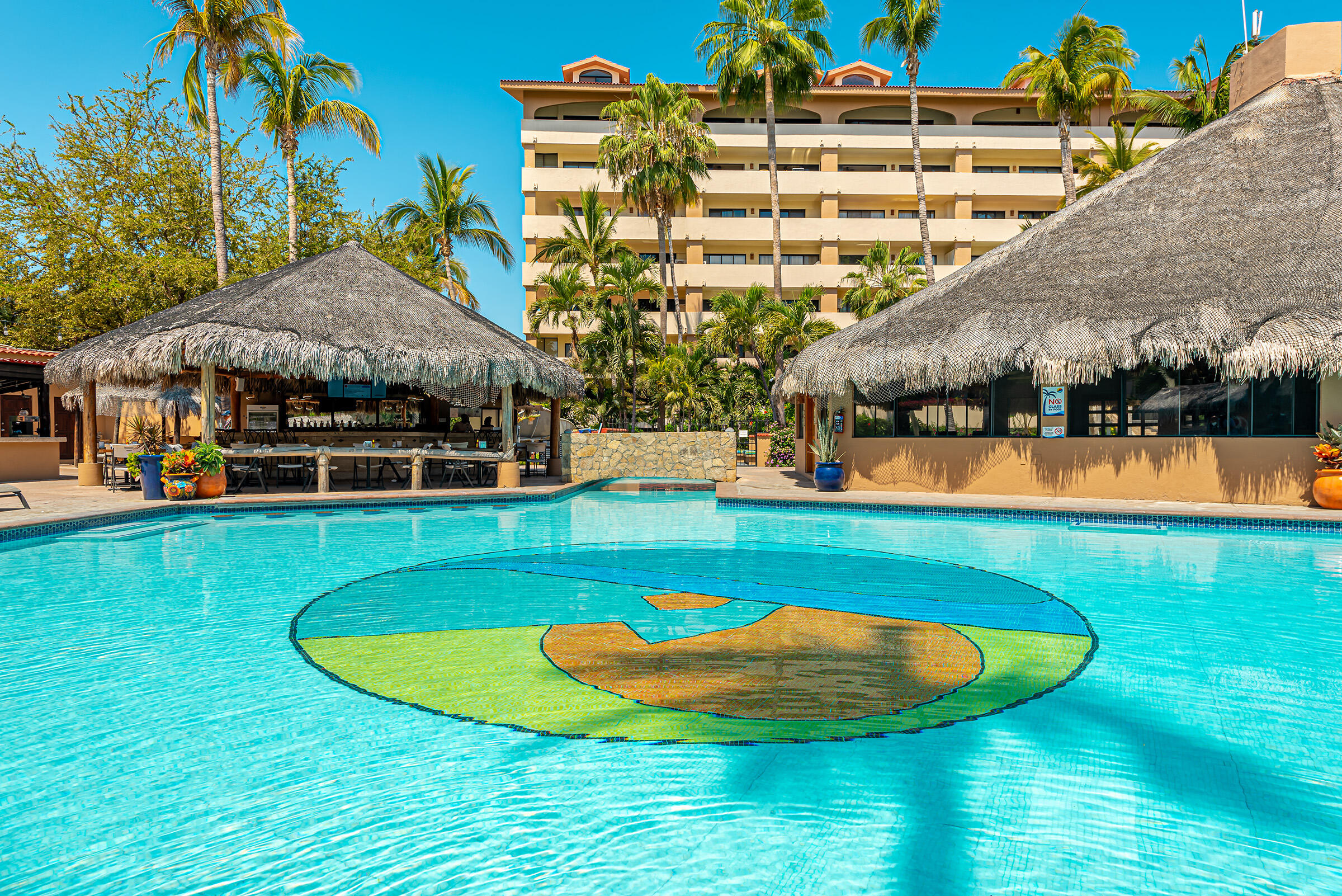 P.º De La Marina, Marina Sol