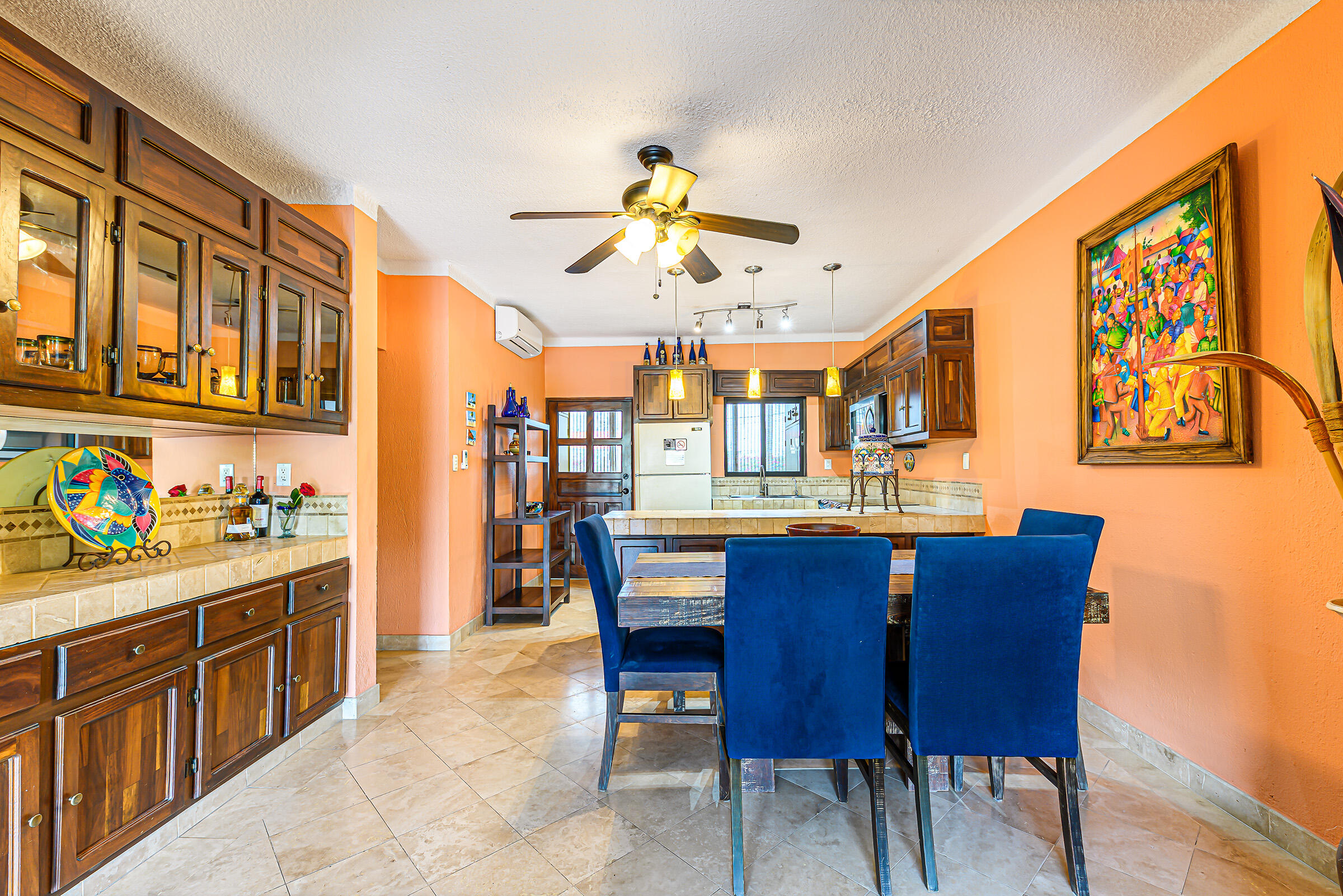 P.º De La Marina, Marina Sol