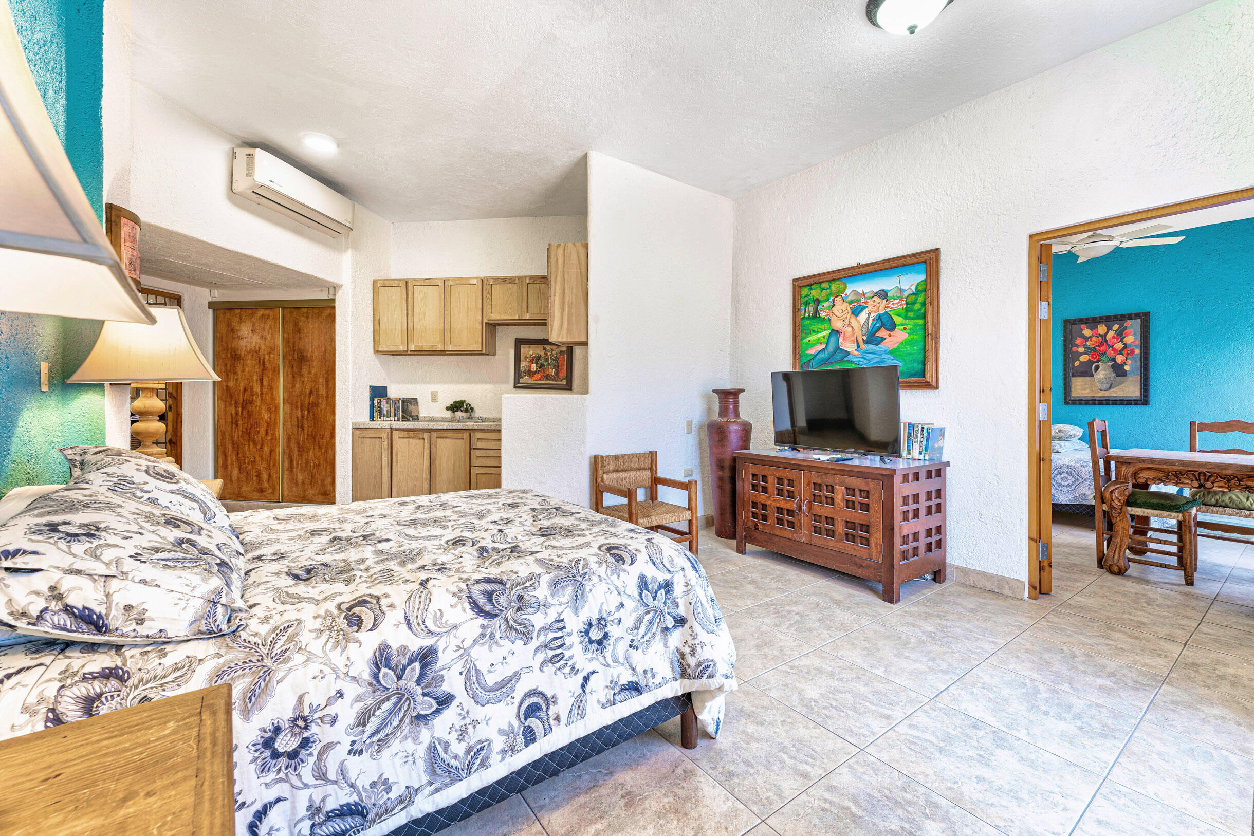 Paseo de la Marina, Marina Cabo Plaza