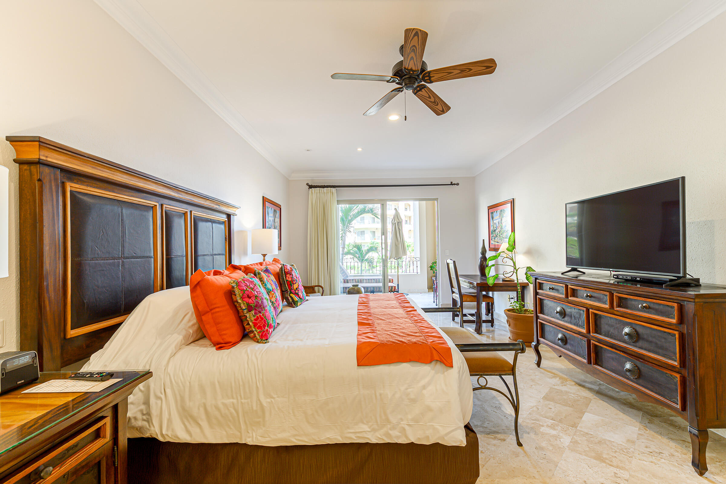 K.M. 0.5 Camino Viejo a San José, Villa La Estancia 3207-4 (1/4