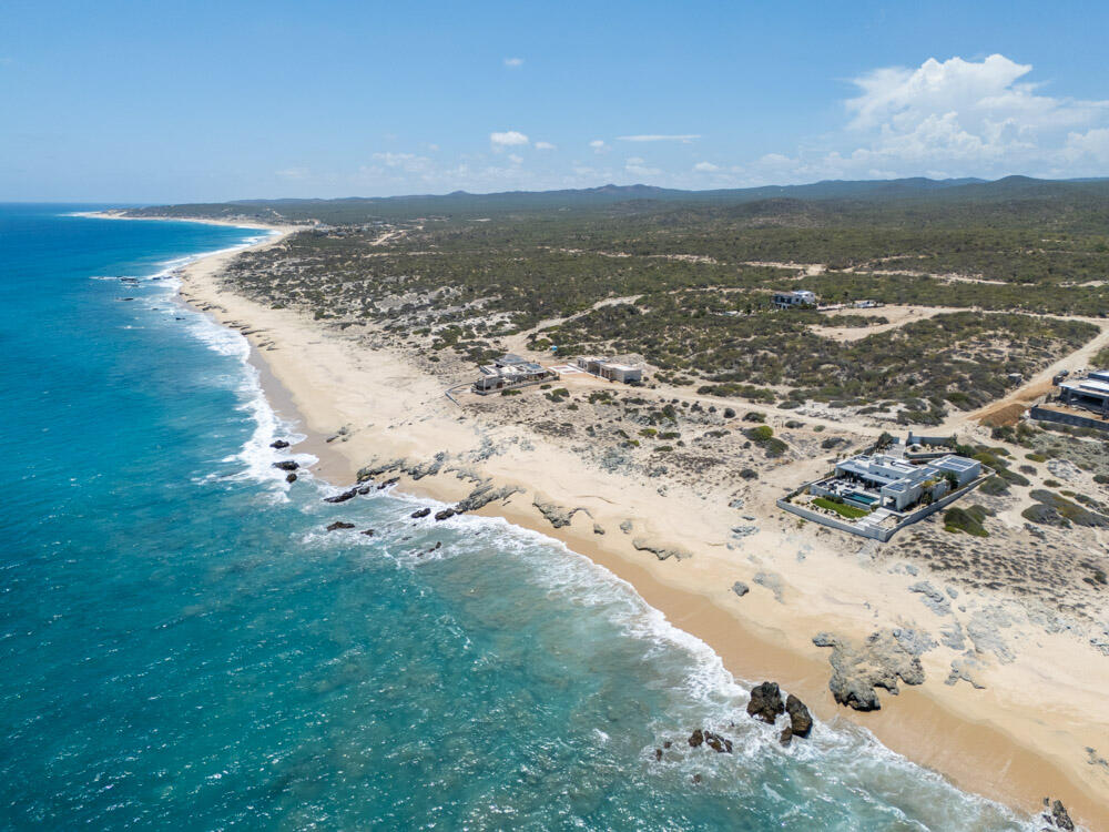 Costa de Oro Beachfront Lot108