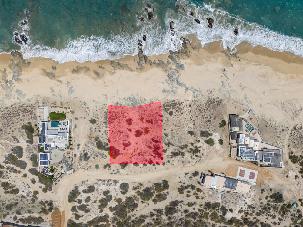 Costa de Oro Beachfront Lot108