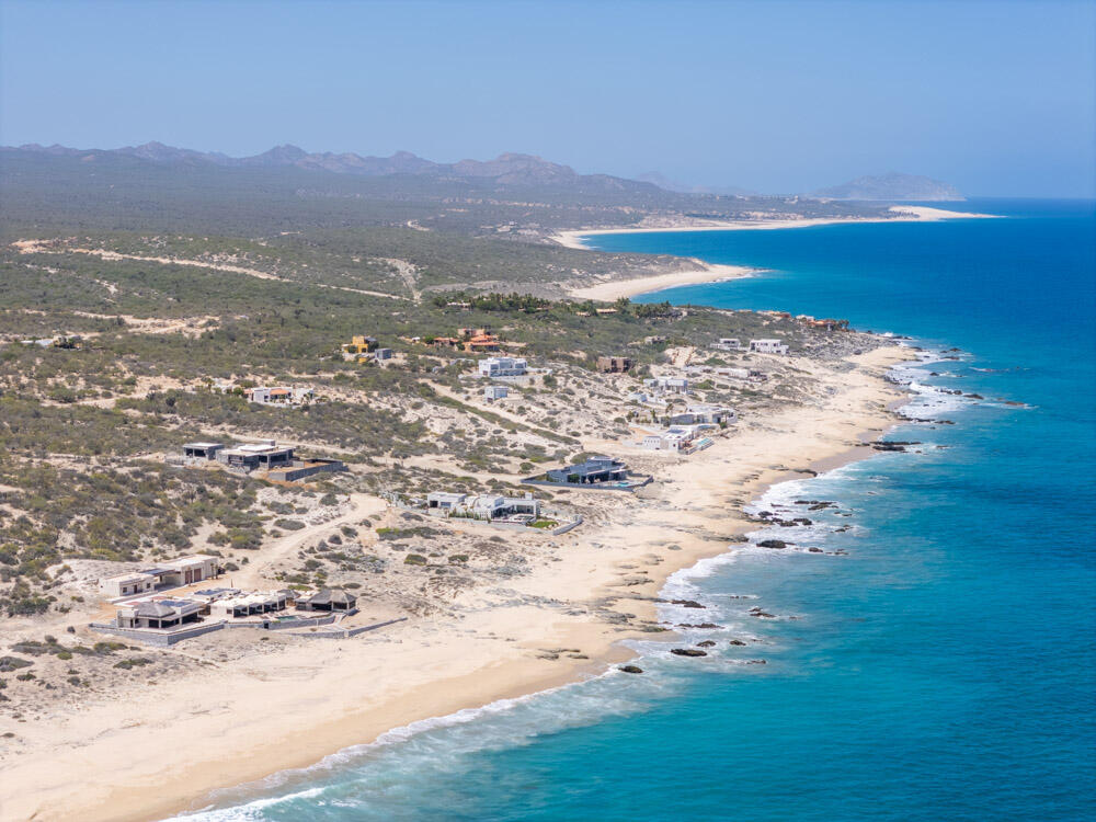 Costa de Oro Beachfront Lot108