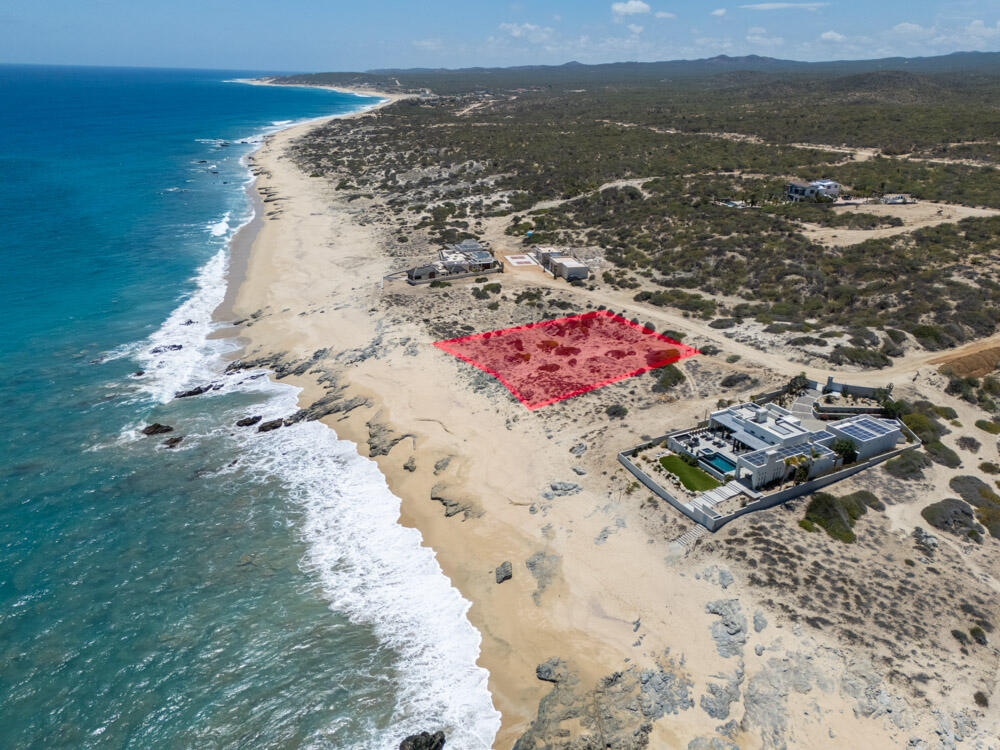 Costa de Oro Beachfront Lot108