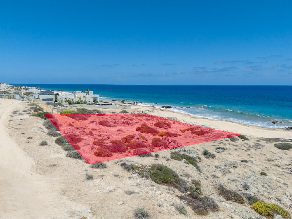 Costa de Oro Beachfront Lot108