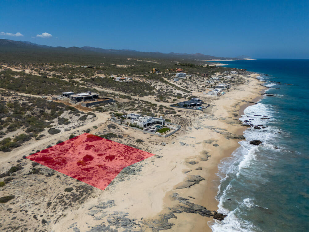 Costa de Oro Beachfront Lot108