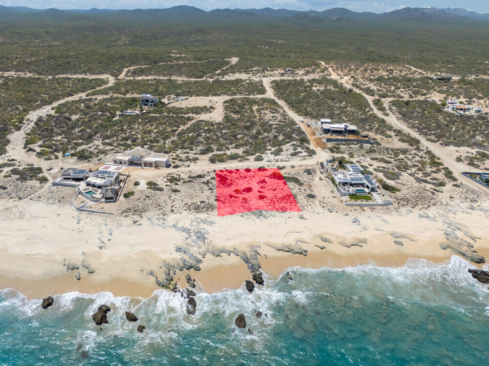 Costa de Oro Beachfront Lot108