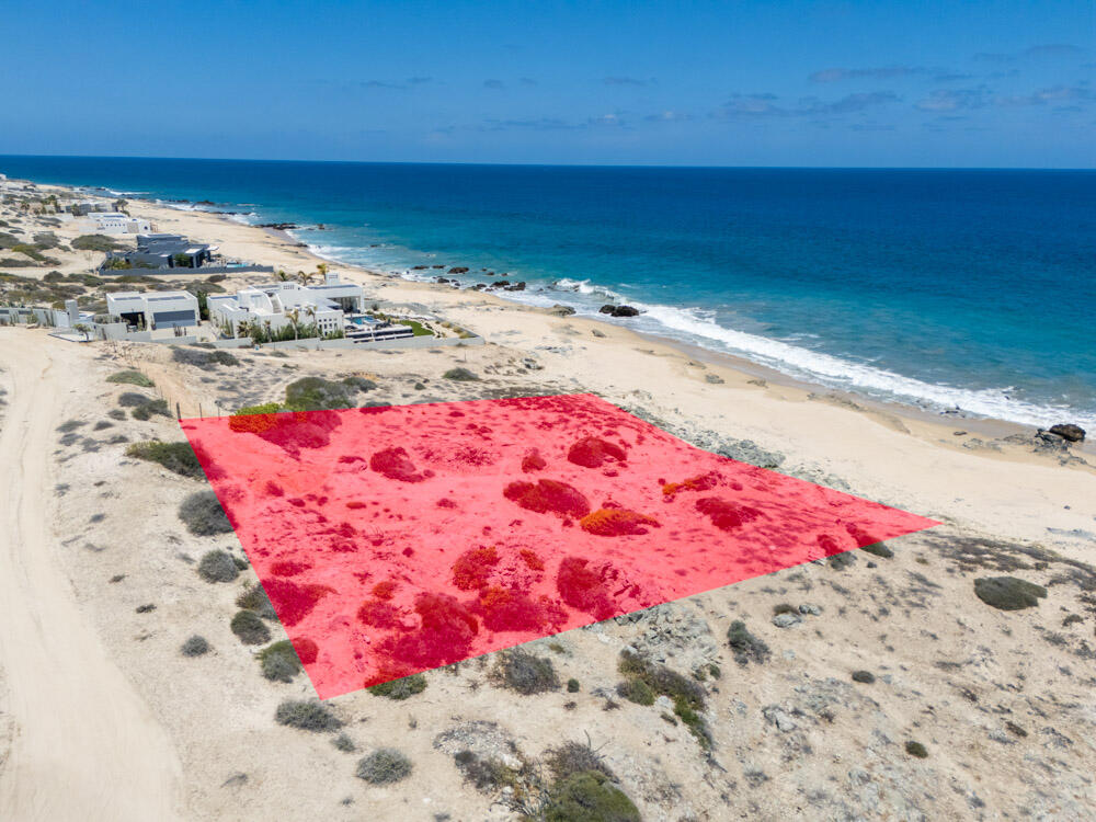 Costa de Oro Beachfront Lot108