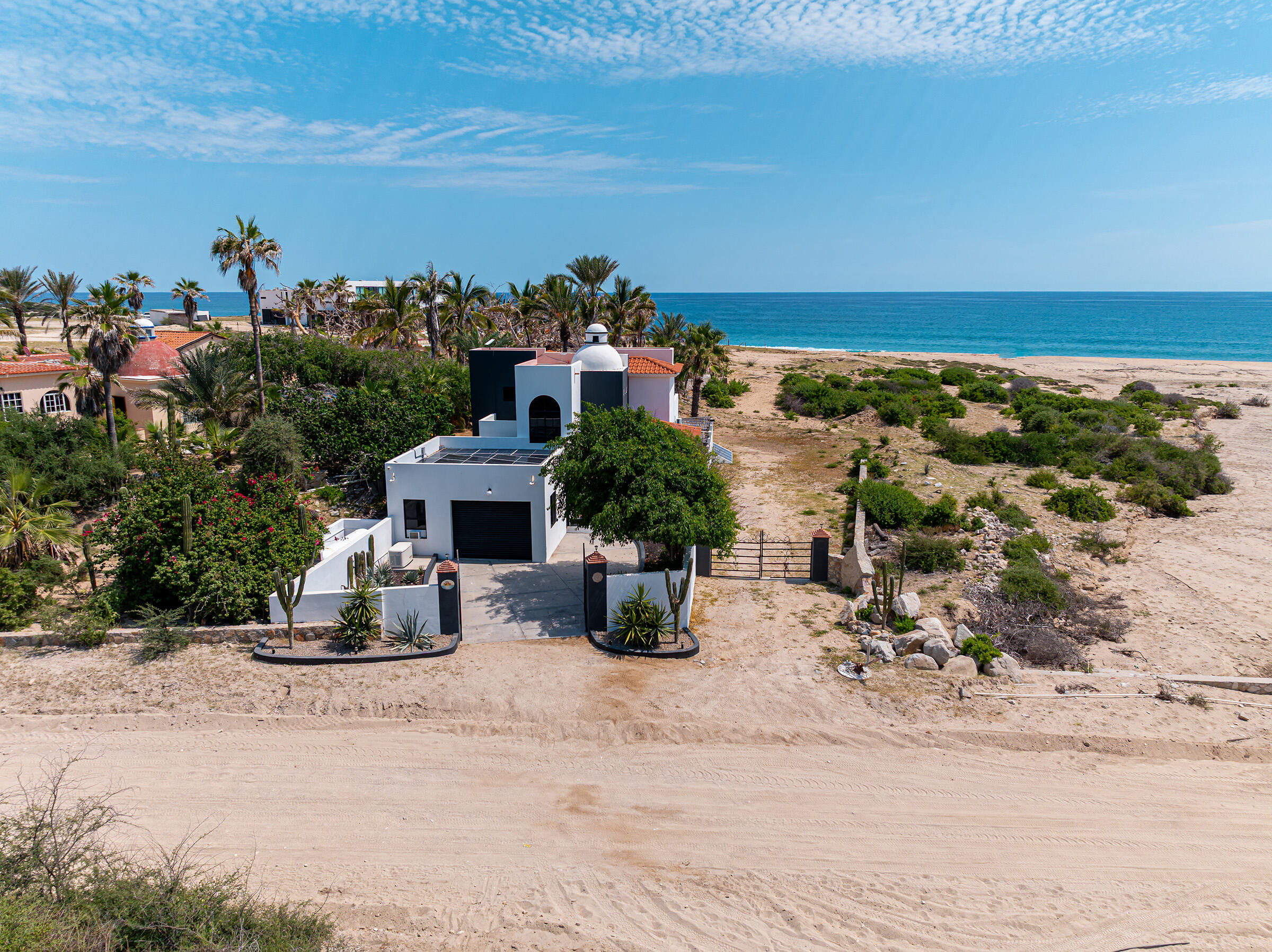 Camino Costero, Casa Portofino