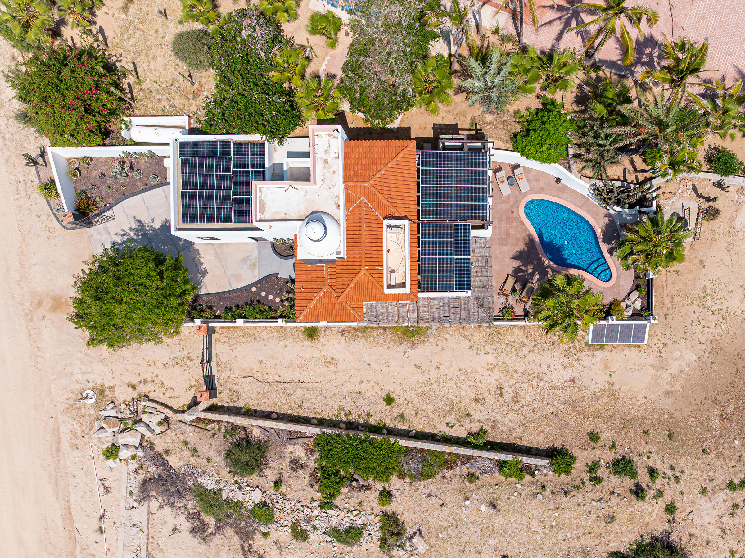 Camino Costero, Casa Portofino