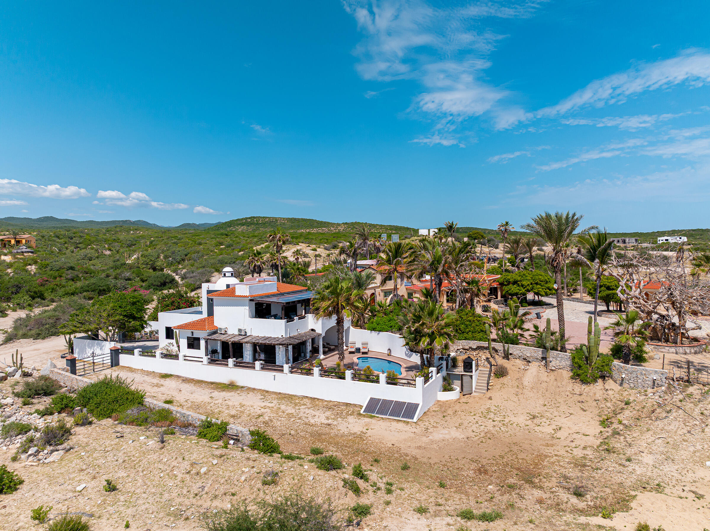 Camino Costero, Casa Portofino
