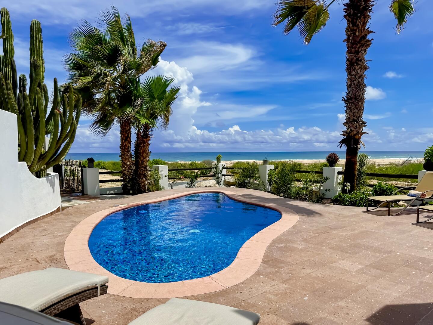 Camino Costero, Casa Portofino